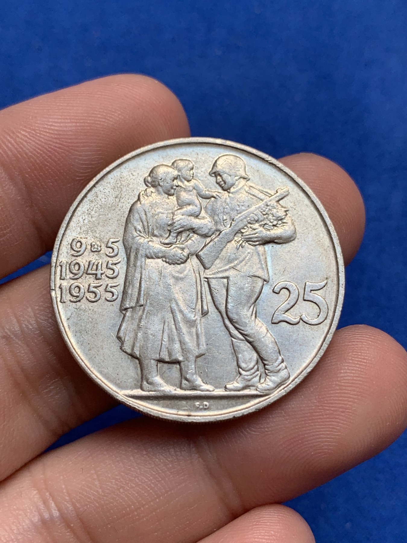 《竞宝斋》第195场-周日，周一 2场 (全场包邮) 捷克斯洛伐克1955年二战胜利10周年纪念25克朗银币