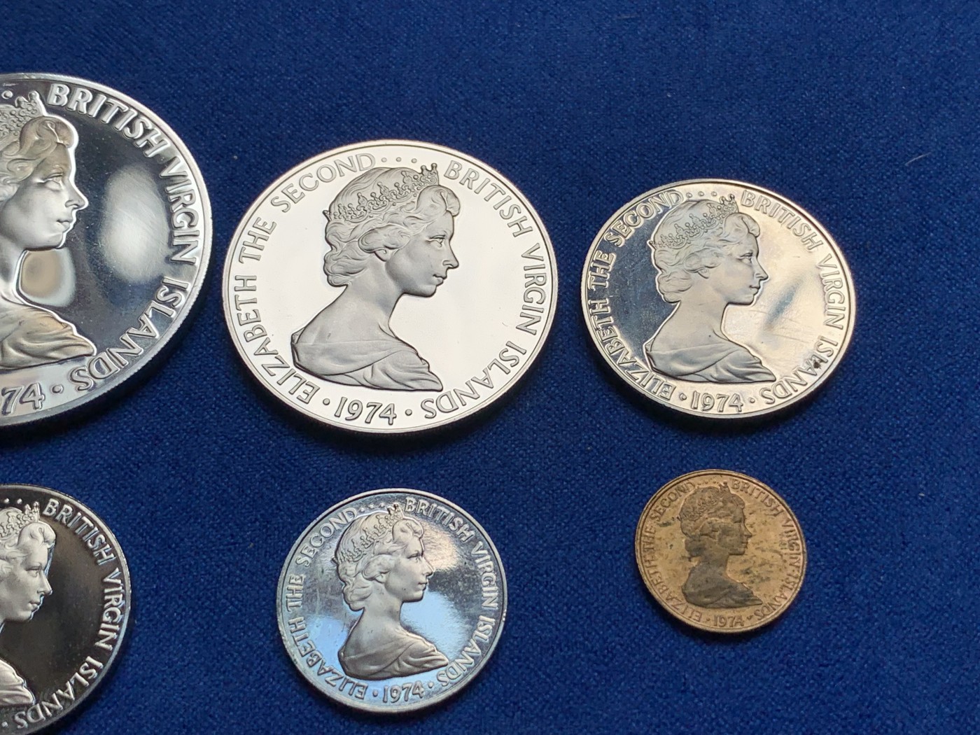 《竞宝斋》第195场-周日，周一 2场 (全场包邮) 原盒证书 维京群岛 1974年 鸟类 6枚套 富兰克林造币厂 精制纪念币 最大枚是银币