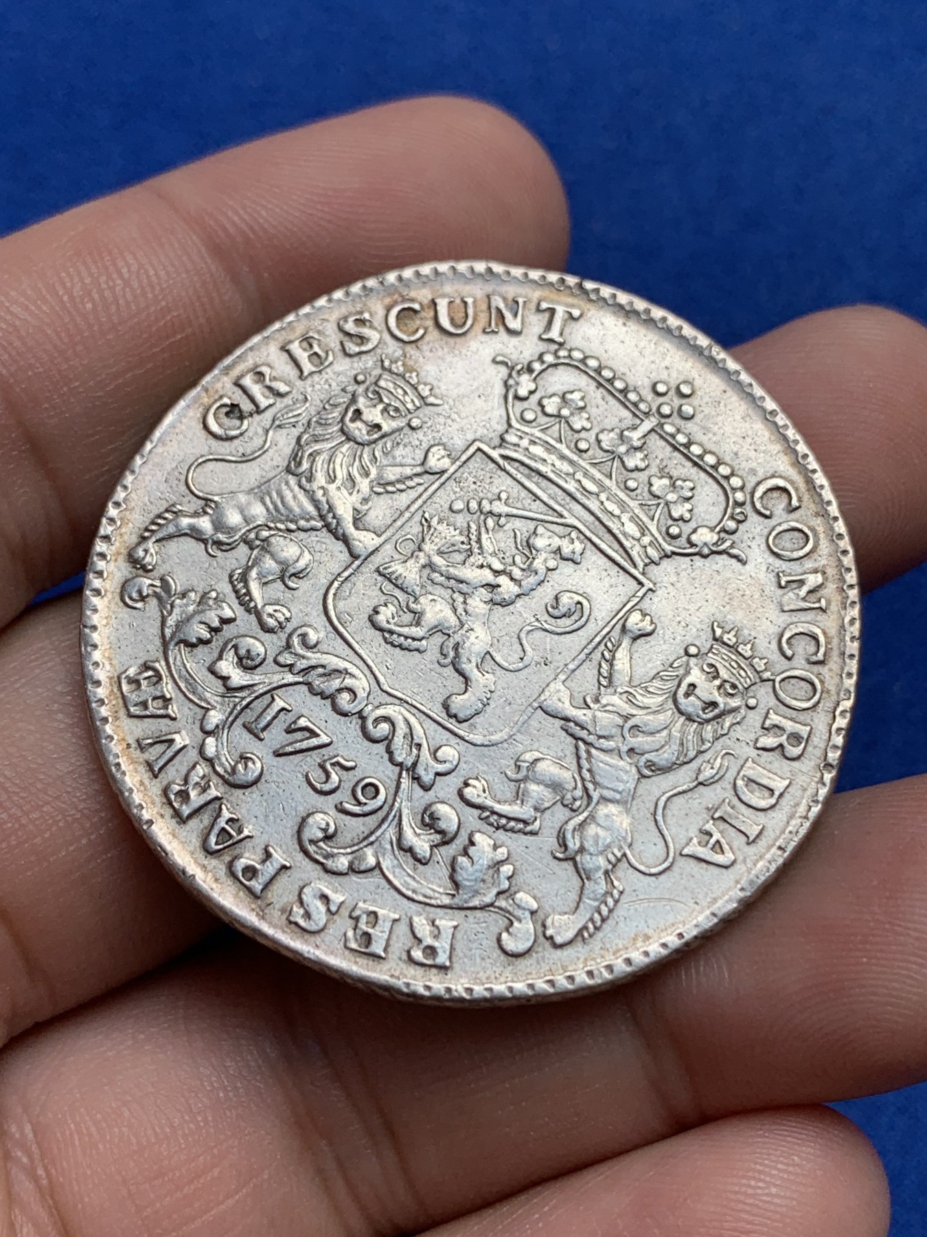 《竞宝斋》第195场-周日，周一 2场 (全场包邮) pcgs au （86674401）已砸盒 1759 荷兰大马剑  细节高点都非常好 可见轻微划痕