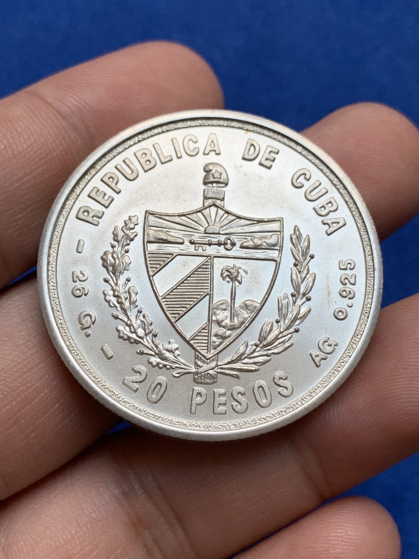 《竞宝斋》第195场-周日，周一 2场 (全场包邮) 1979年古巴不结盟全国性会议纪念大银币 20比索 26克 925高银 MS级原光品相