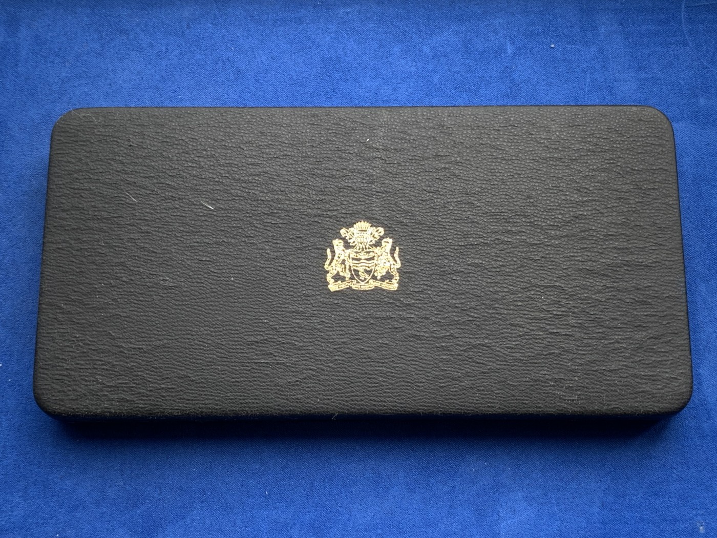 《竞宝斋》第195场-周日，周一 2场 (全场包邮) 1976年圭亚那 盒装套币 状态不错