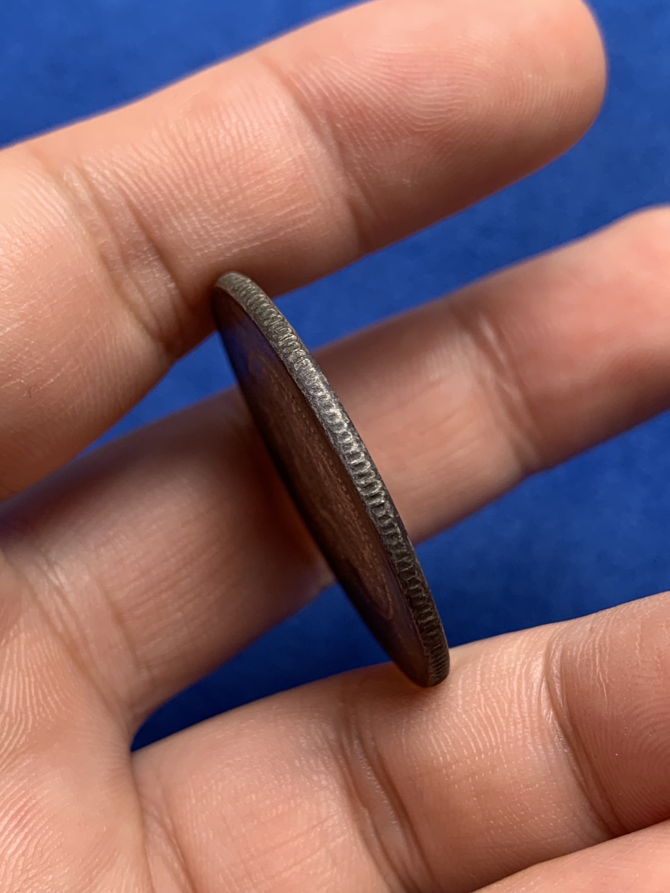 《竞宝斋》第195场-周日，周一 2场 (全场包邮) 清光绪云南省造 半圆形龙洋银币 二空圈版本 包浆好 带光