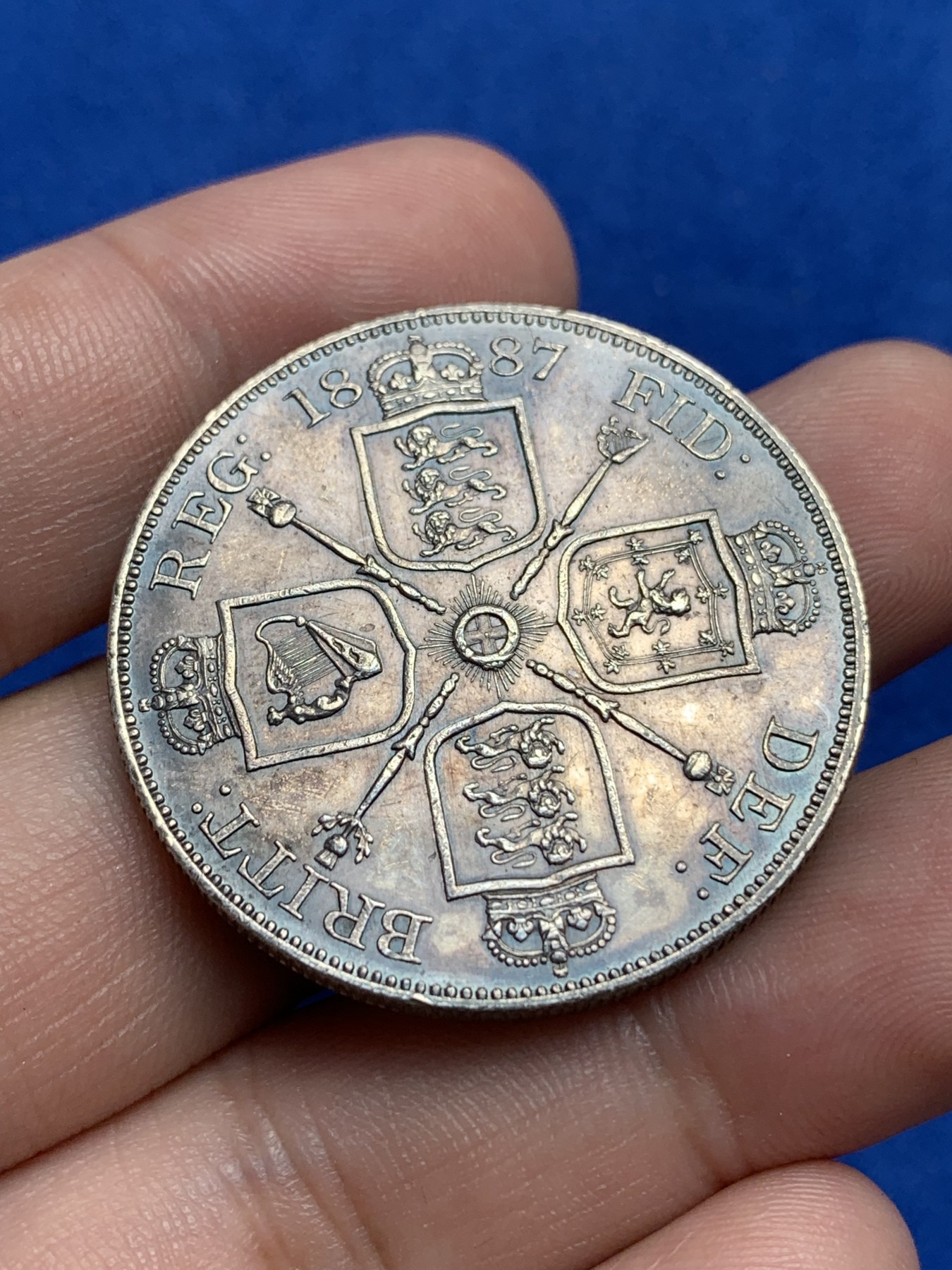 《竞宝斋》第195场-周日，周一 2场 (全场包邮) 英国1887年维多利亚高冠双福林银币 深彩包浆