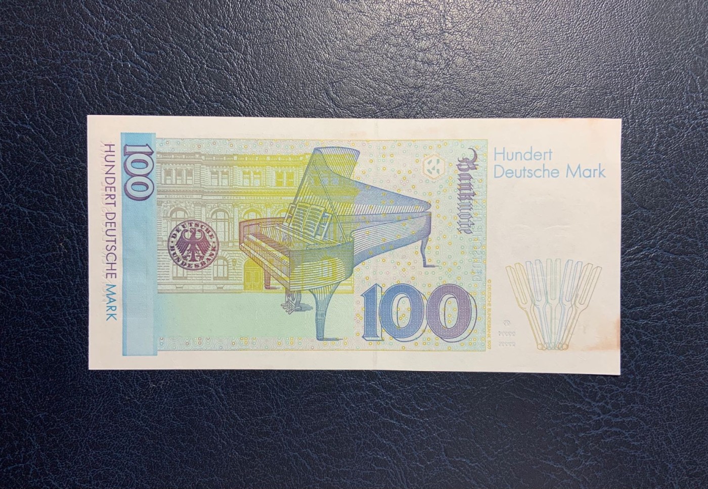 收藏联盟Quantum Auction 第287期拍卖  德国联邦1996年100马克 品相UNC- 钢琴家克拉拉.舒曼