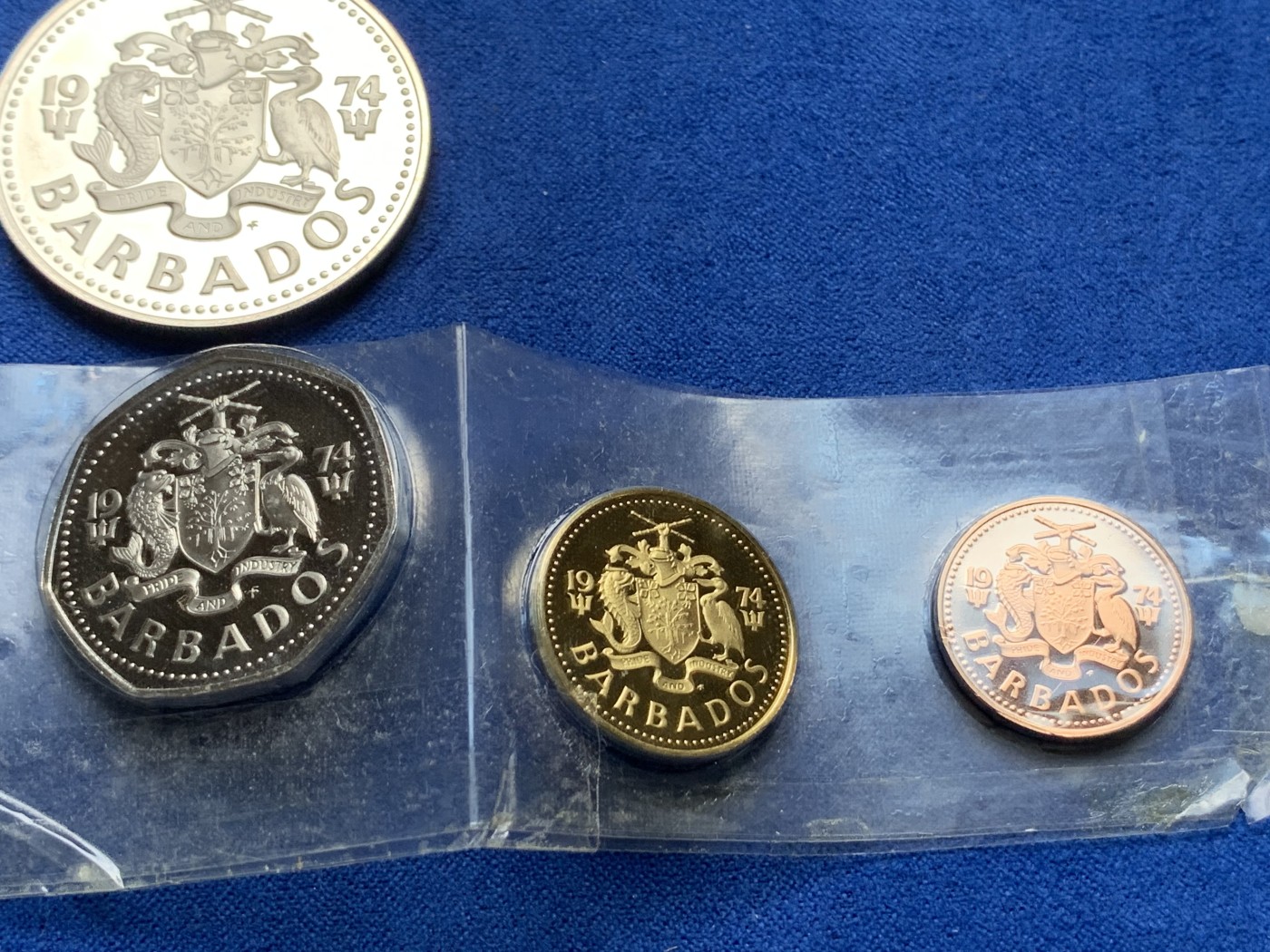 《竞宝斋》第195场-周日，周一 2场 (全场包邮) 巴巴多斯1974年精制套币6枚
