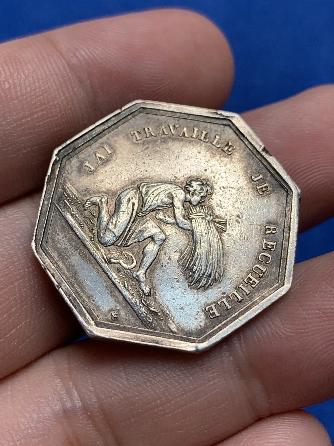 《竞宝斋》第195场-周日，周一 2场 (全场包邮) 法国 1832-1841  八角银质代币 天使与丘比特 农业和艺术 极少见品种 神灯边铭 12克 29.8mm