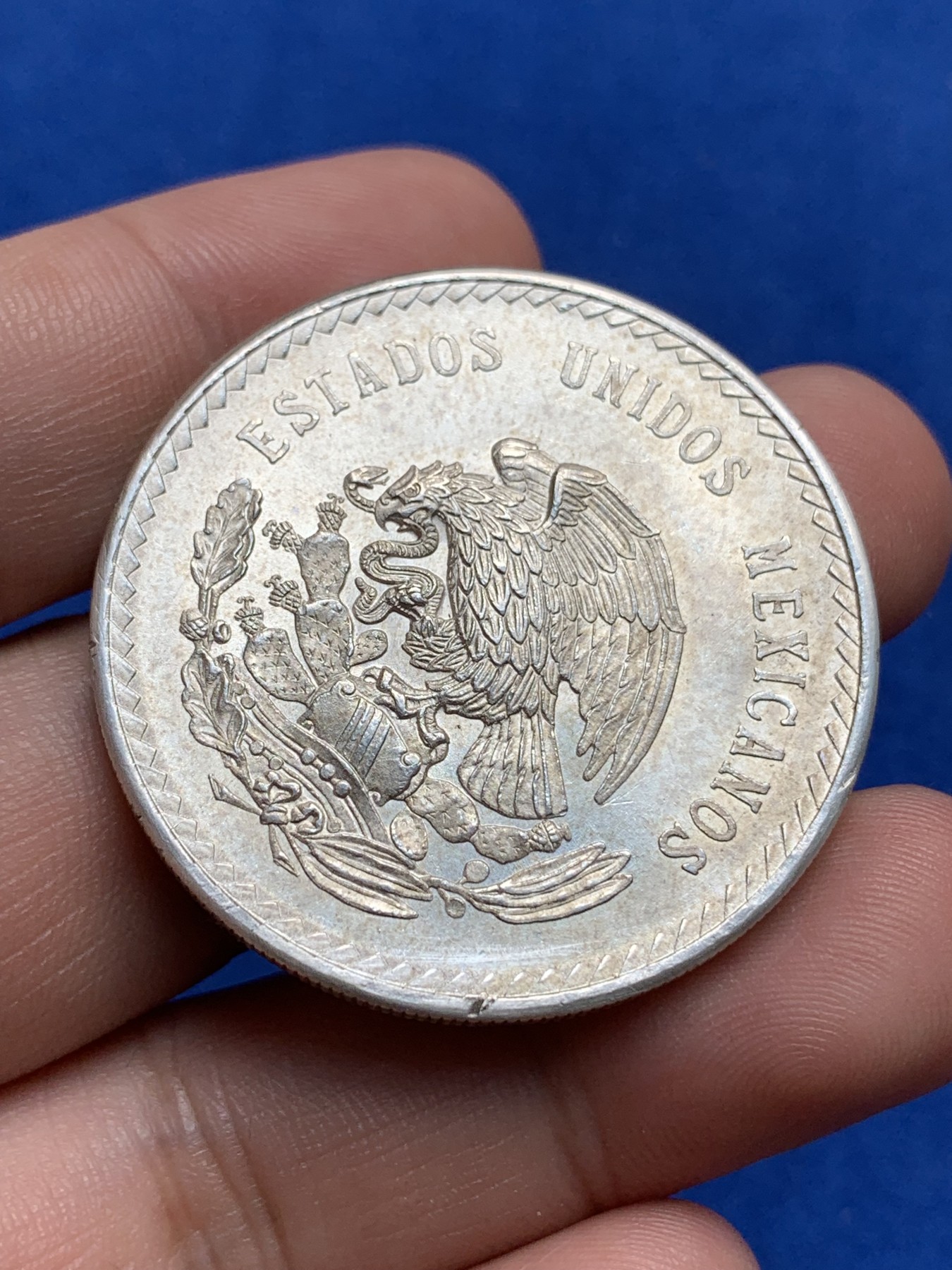 《竞宝斋》第195场-周日，周一 2场 (全场包邮) 墨西哥1948年印第安人头像5比索大银币  可评级  好品相