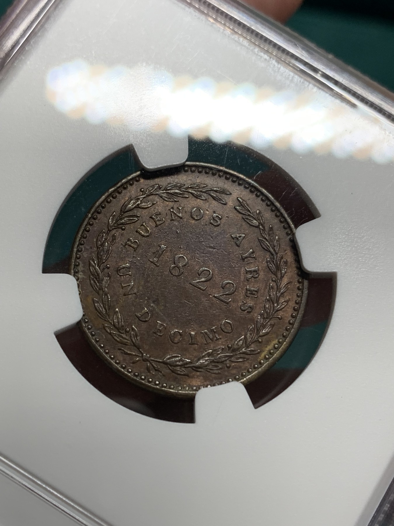 《竞宝斋》第195场-周日，周一 2场 (全场包邮) NGC-AU55BN 阿根廷1822年布宜诺斯艾利斯1D铜币，60分参考价160美元。早期阿根廷稀见