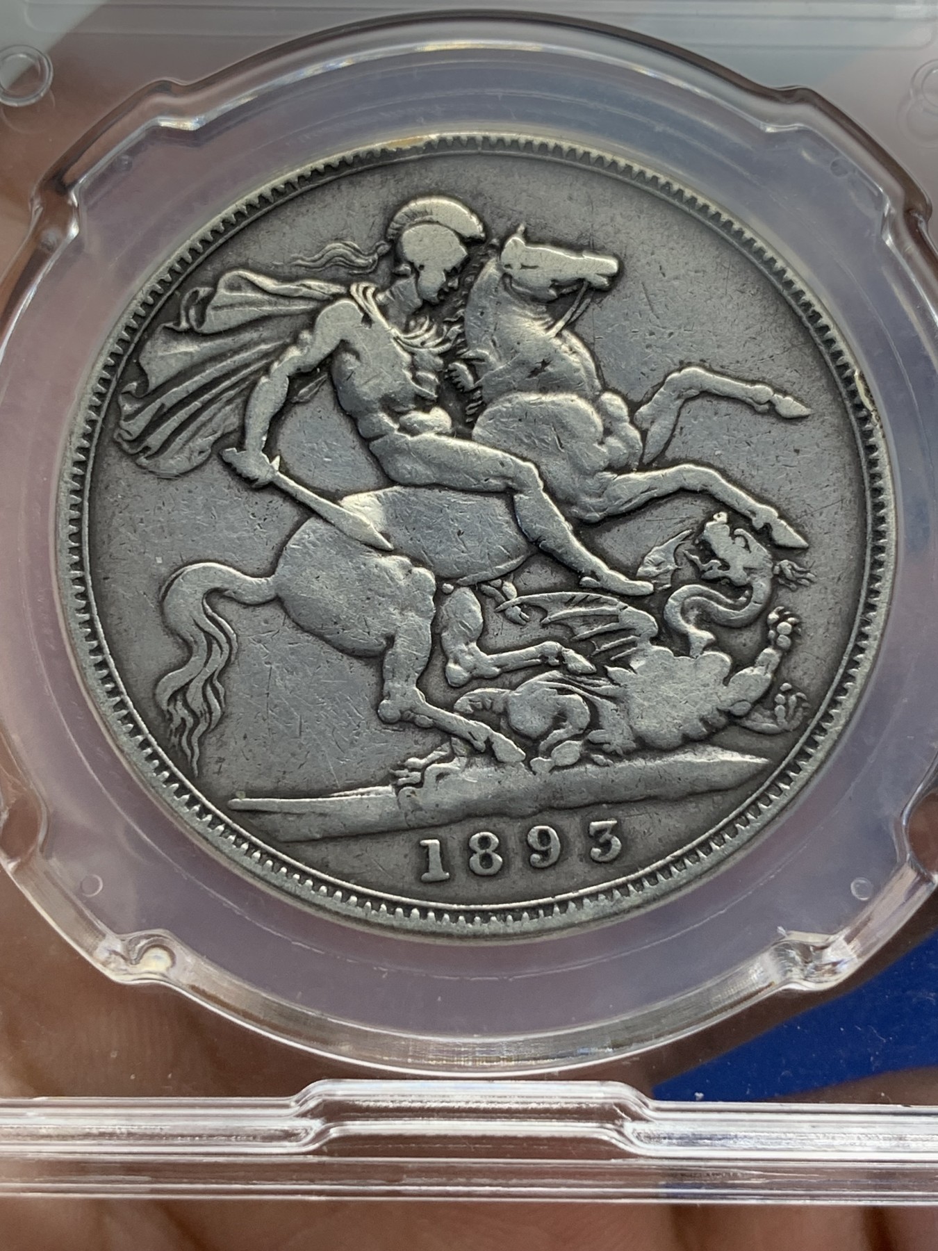 《竞宝斋》第195场-周日，周一 2场 (全场包邮) CSIS VF20 英国1893年维多利亚披纱马剑克朗银币