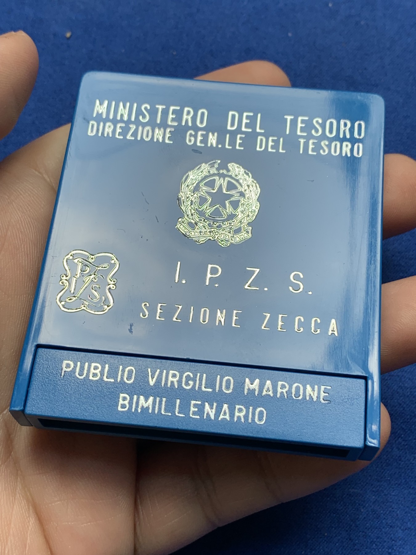 《竞宝斋》第195场-周日，周一 2场 (全场包邮) 意大利1981年 牛马 500里拉银币