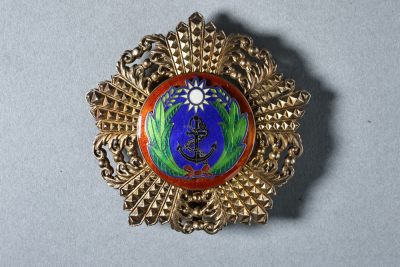 历代徽章7 - 民国海军二等奖章