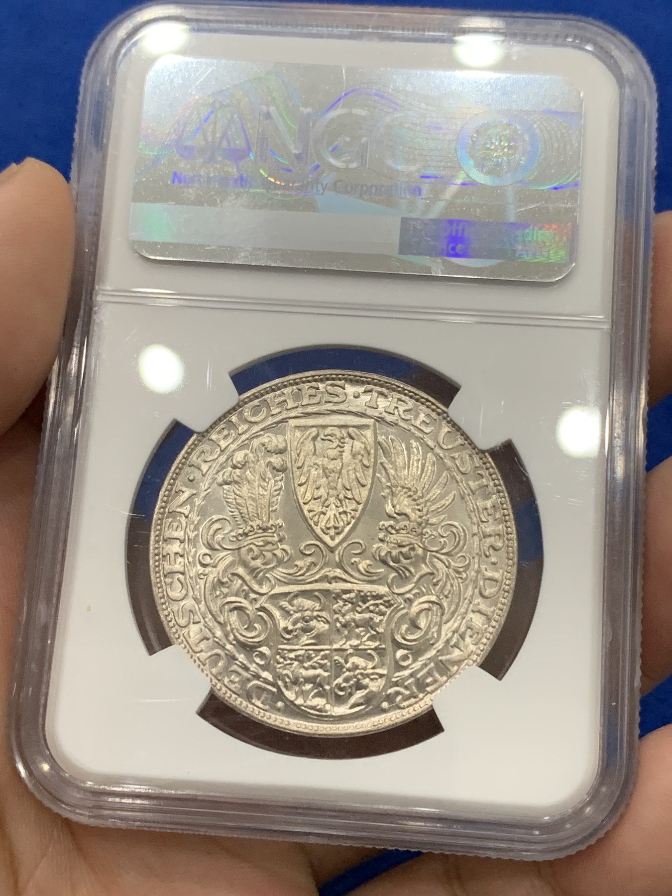 《竞宝斋》第195场-周日，周一 2场 (全场包邮) NGC-MS67 德国 1927年 兴登堡80大寿5马克币型银章 经典中的经典 卡尔哥茨作品 ngc亚军 仅有一枚更高分 国内首见 无需赘言