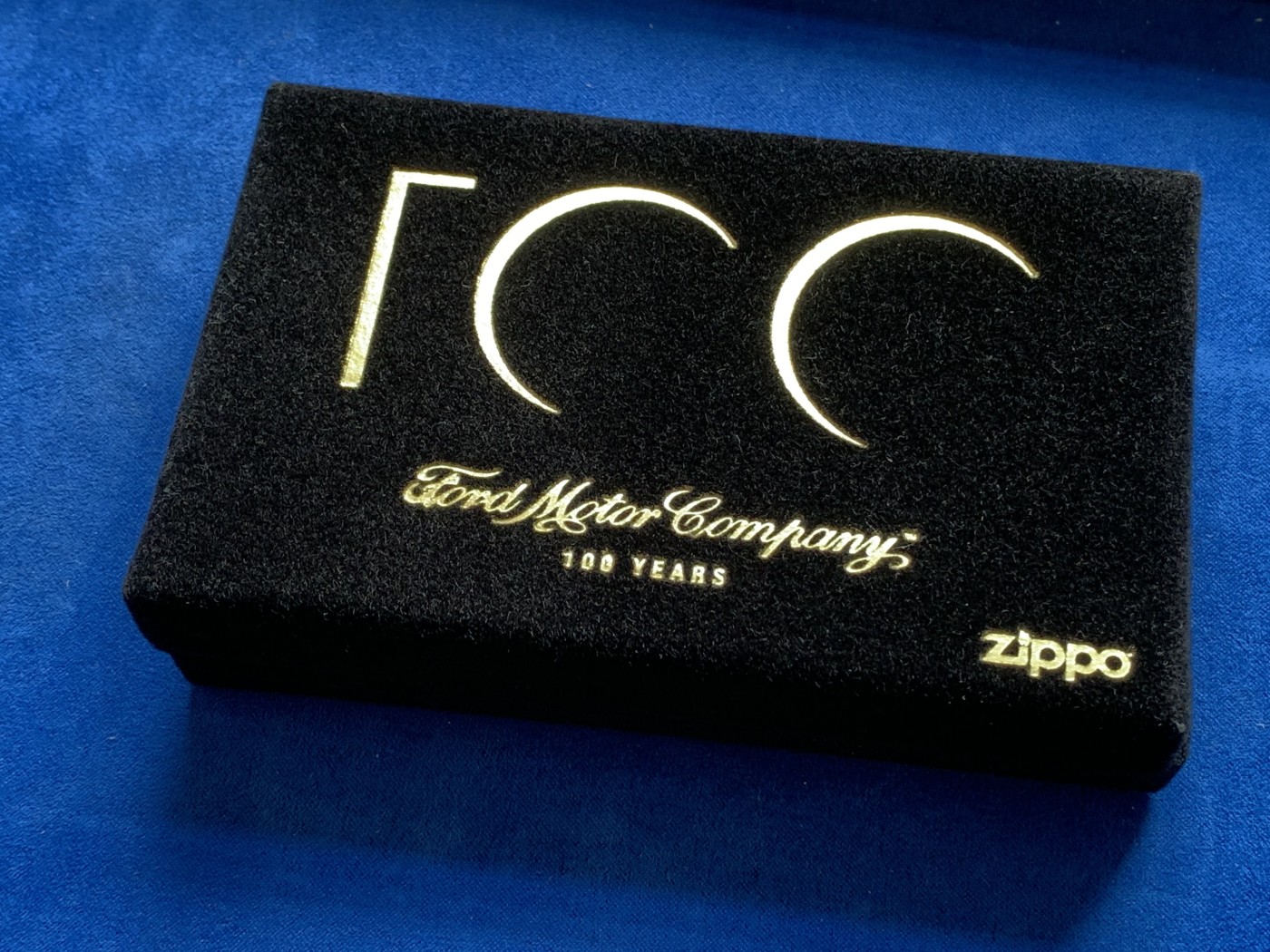 《竞宝斋》第195场-周日，周一 2场 (全场包邮) 福特 Zippo百年纪念 盒证齐全