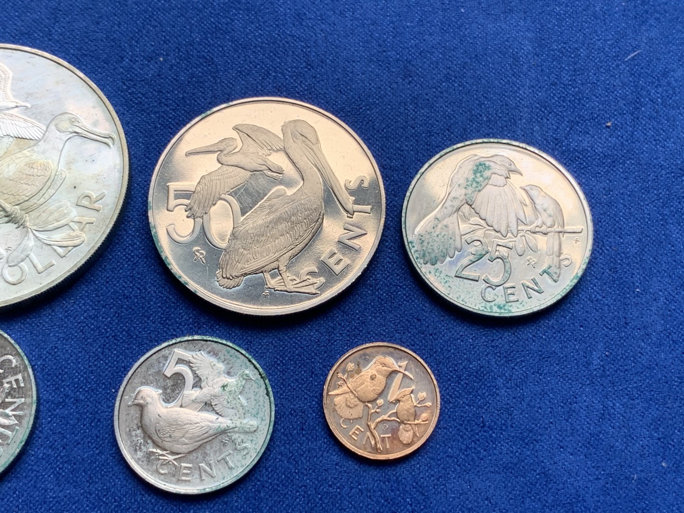 《竞宝斋》第195场-周日，周一 2场 (全场包邮) 原盒证书 维京群岛 1974年 鸟类 6枚套 富兰克林造币厂 精制纪念币 最大枚是银币