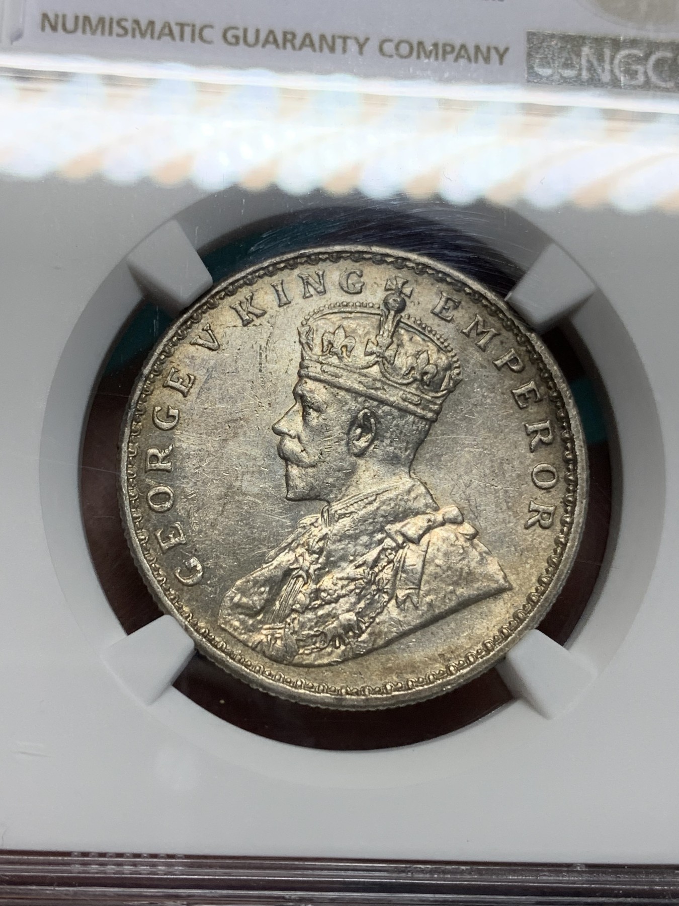 《竞宝斋》第195场-周日，周一 2场 (全场包邮) NGC-UNC 印度1920年乔治五世1卢比银币