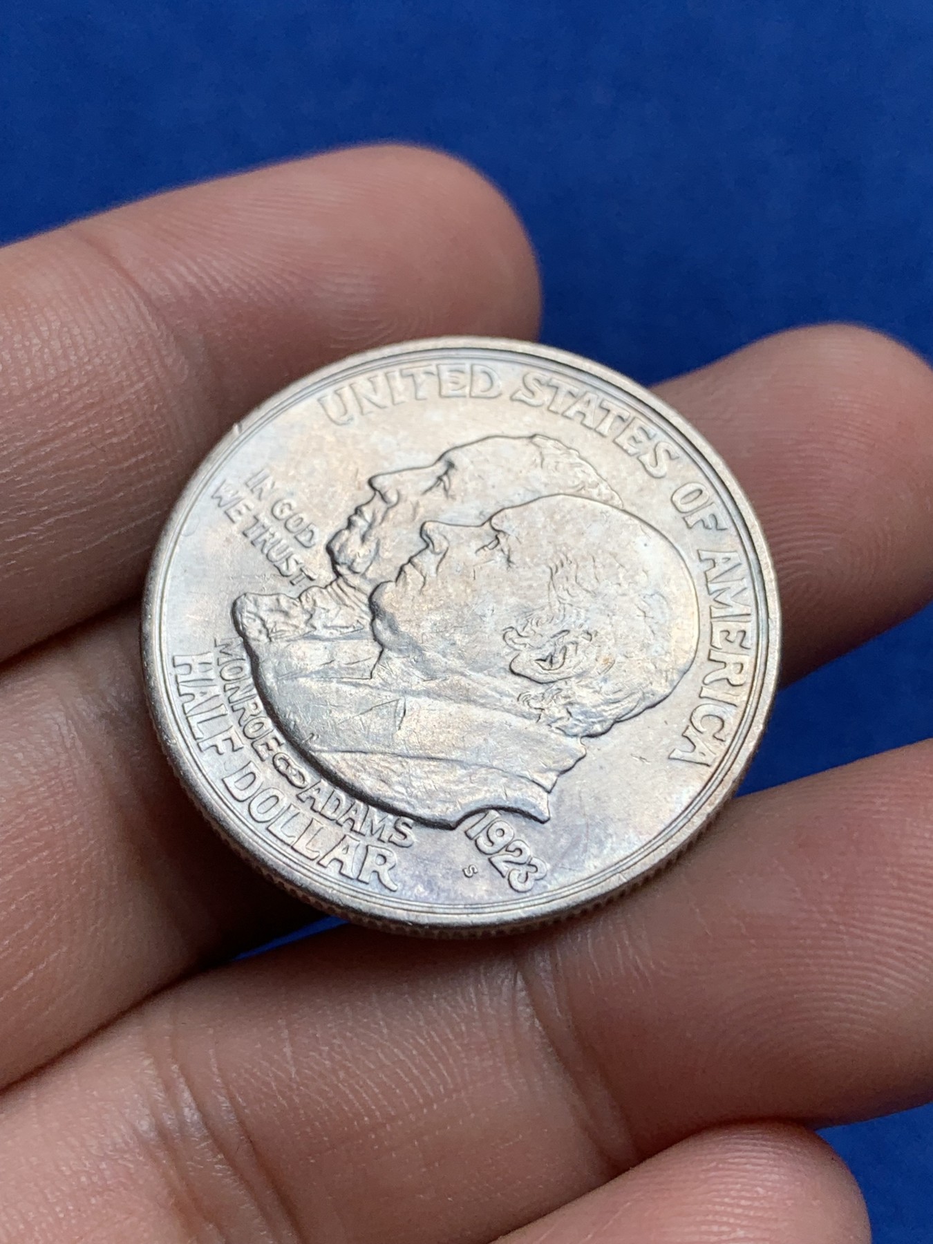 《竞宝斋》第195场-周日，周一 2场 (全场包邮) 美国1923年门罗主义百年纪念半圆银币