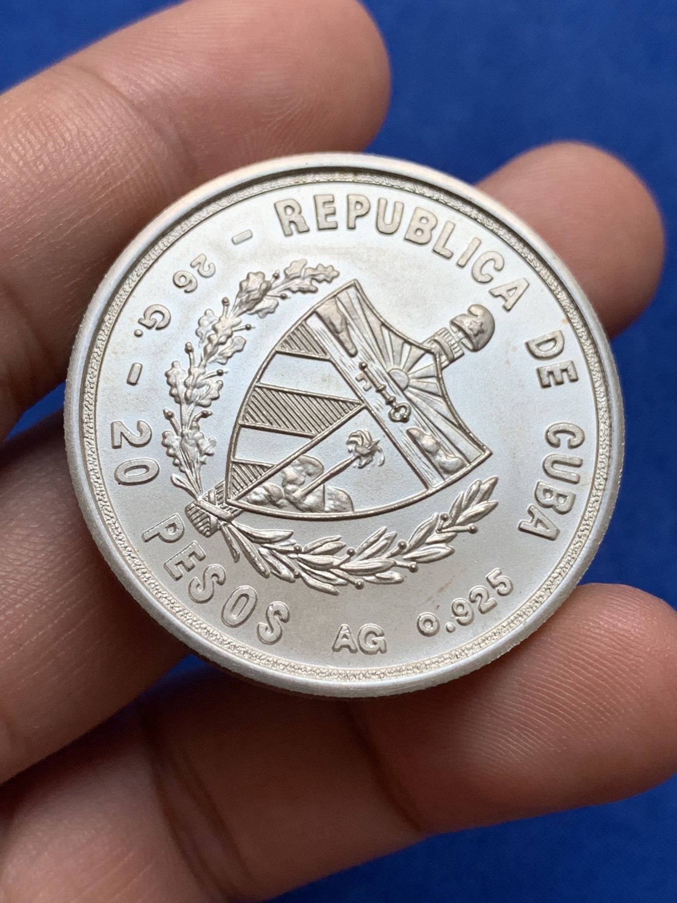 《竞宝斋》第195场-周日，周一 2场 (全场包邮) 1979年古巴不结盟全国性会议纪念大银币 20比索 26克 925高银 MS级原光品相