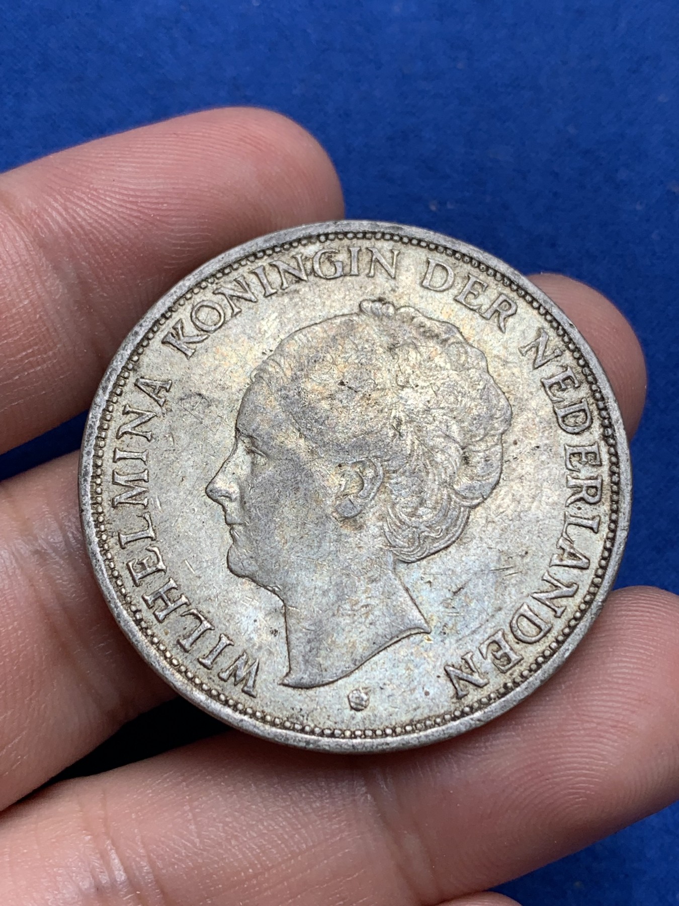 《竞宝斋》第195场-周日，周一 2场 (全场包邮) 荷兰1930年威廉明娜2.5盾大银币