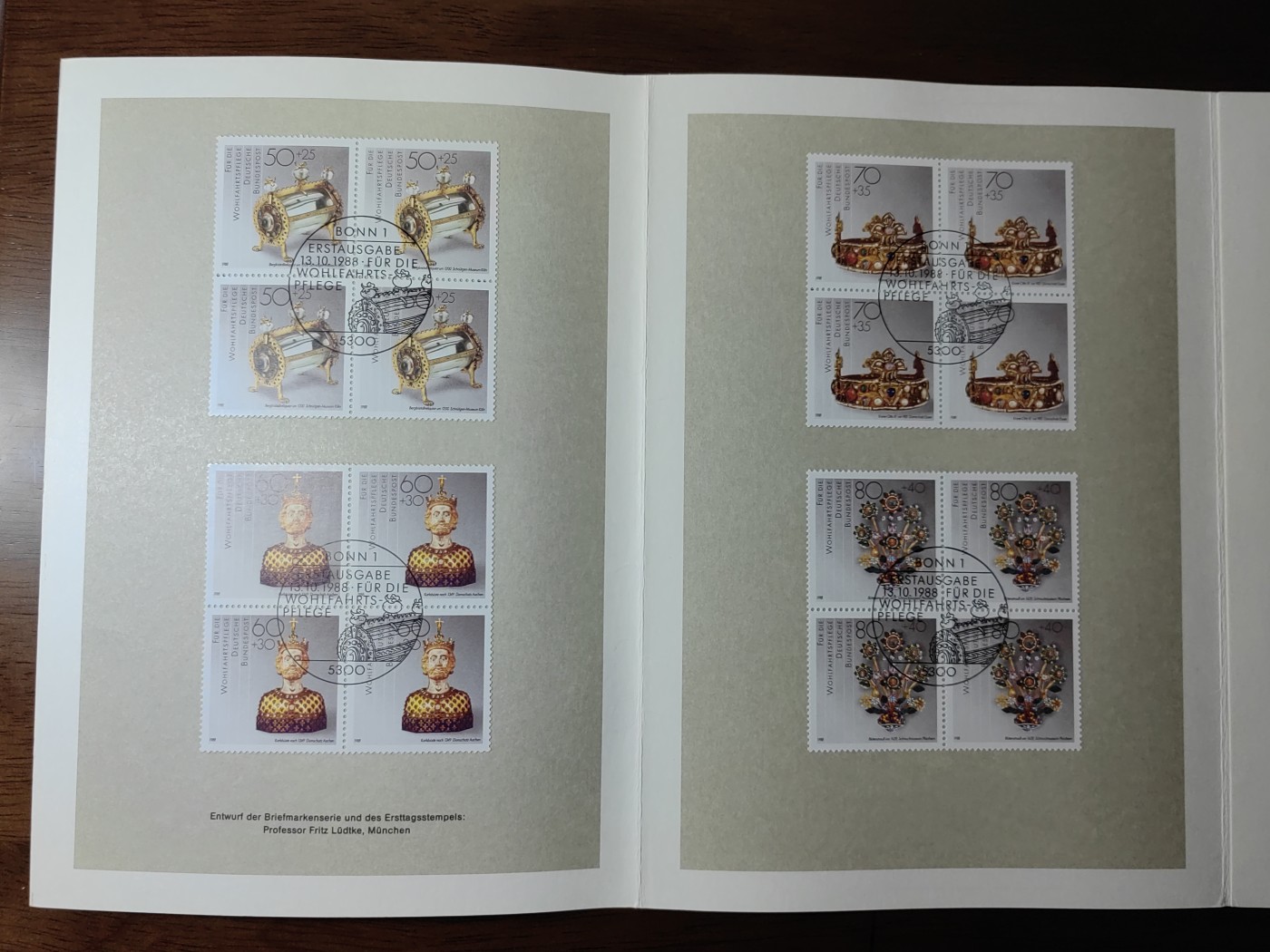 邮品精选第⑤场，含秒杀 1988年金银锻造文物邮折共4版四连体（秒杀）