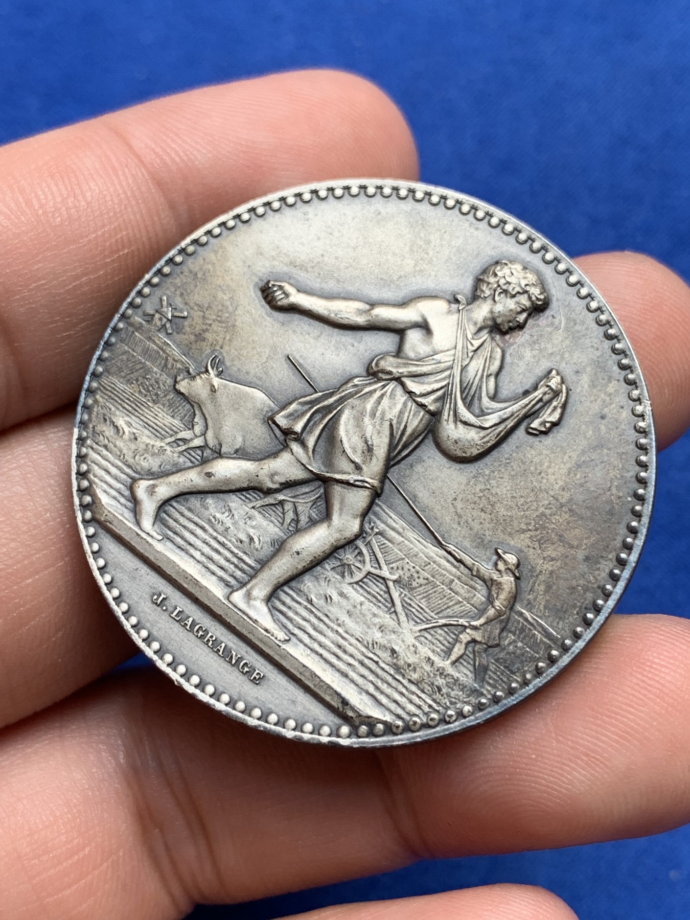 《竞宝斋》第195场-周日，周一 2场 (全场包邮) 法国1937年农业部播种银章 35.1g  40.8mm 丰饶角2号银标