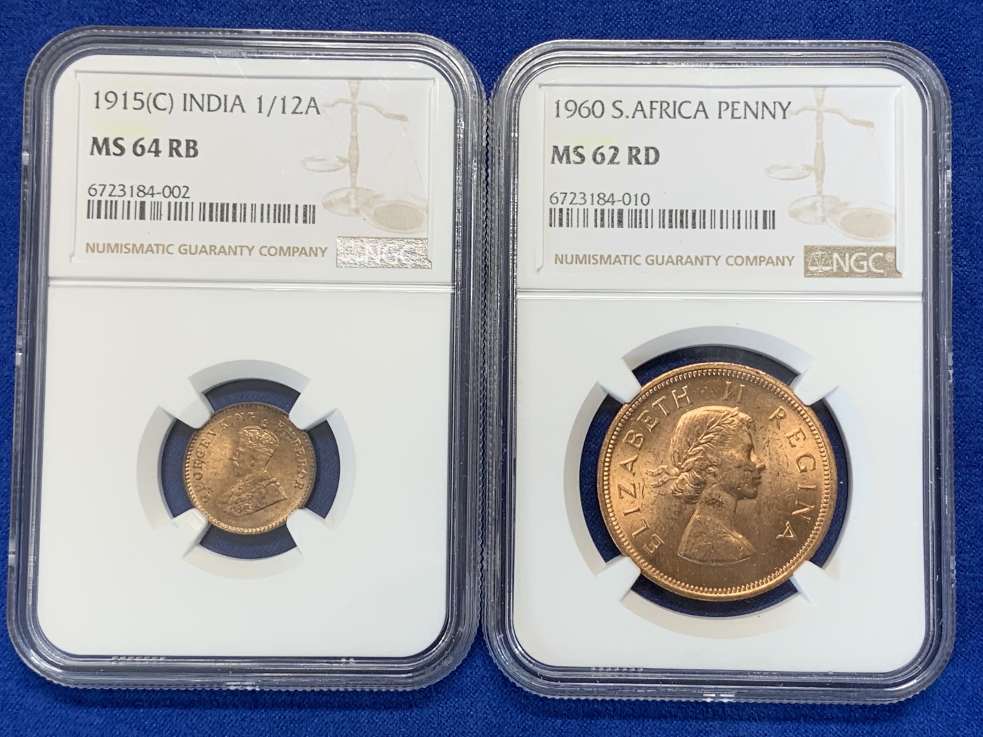 《竞宝斋》第195场-周日，周一 2场 (全场包邮) 两枚一组 NGC-MS64英属印度乔五1/12安娜铜币+NGC-MS62英属南非女王1便士铜币 光度好低评