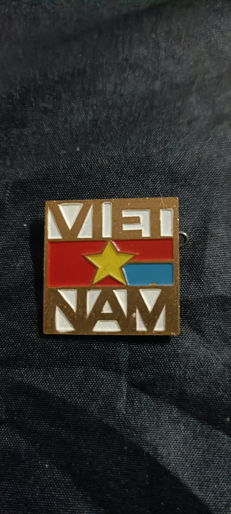 50个拍品全部0起，放漏拍！ 某个社会主义国家徽章，铜