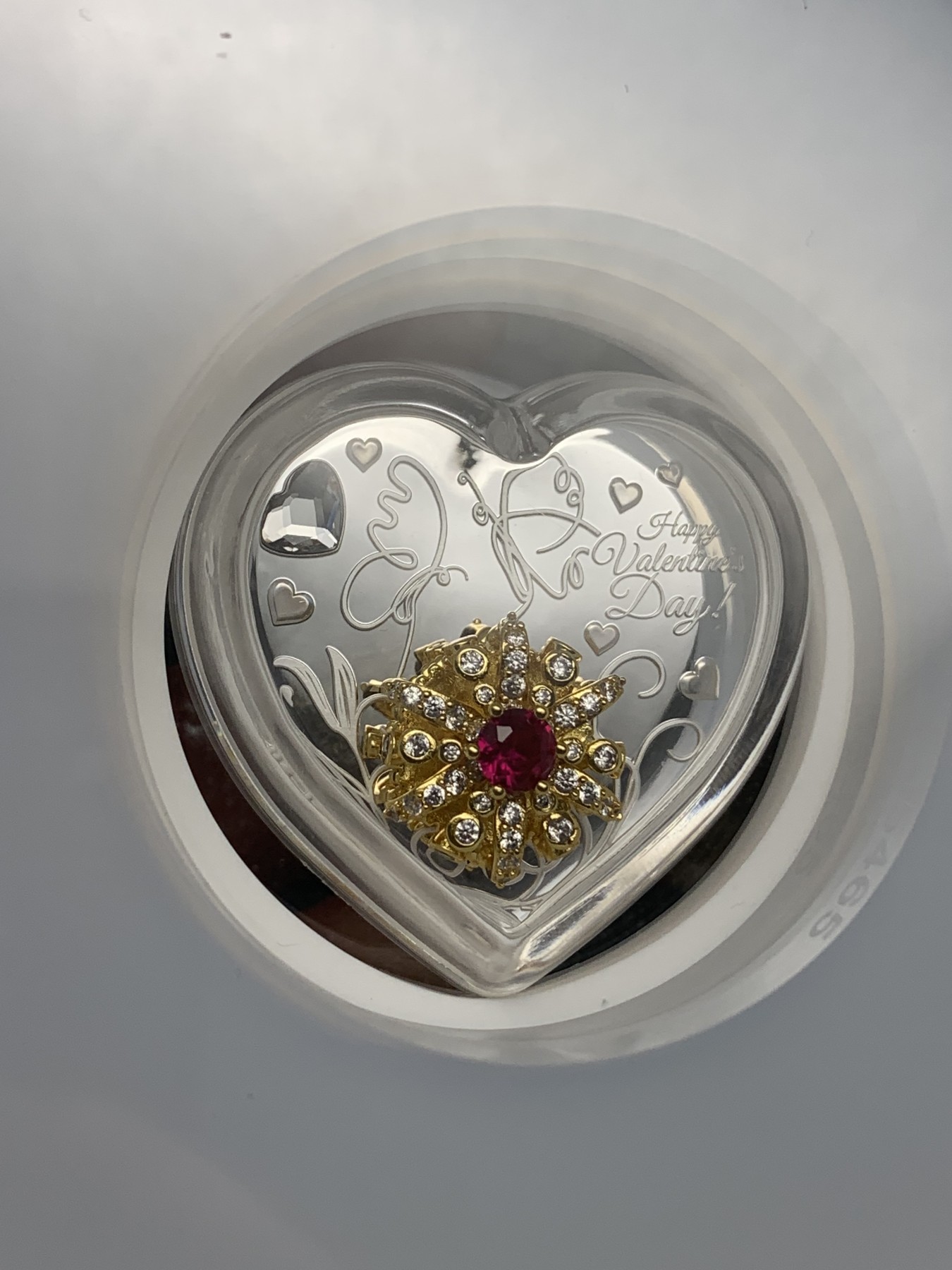 《竞宝斋》第195场-周日，周一 2场 (全场包邮) NGC PF69UC纽埃2022年情人节爱心水晶镶嵌心形镀金银币 皇冠之心 超军巨大盒子 NGC直接把币盒也装进去了