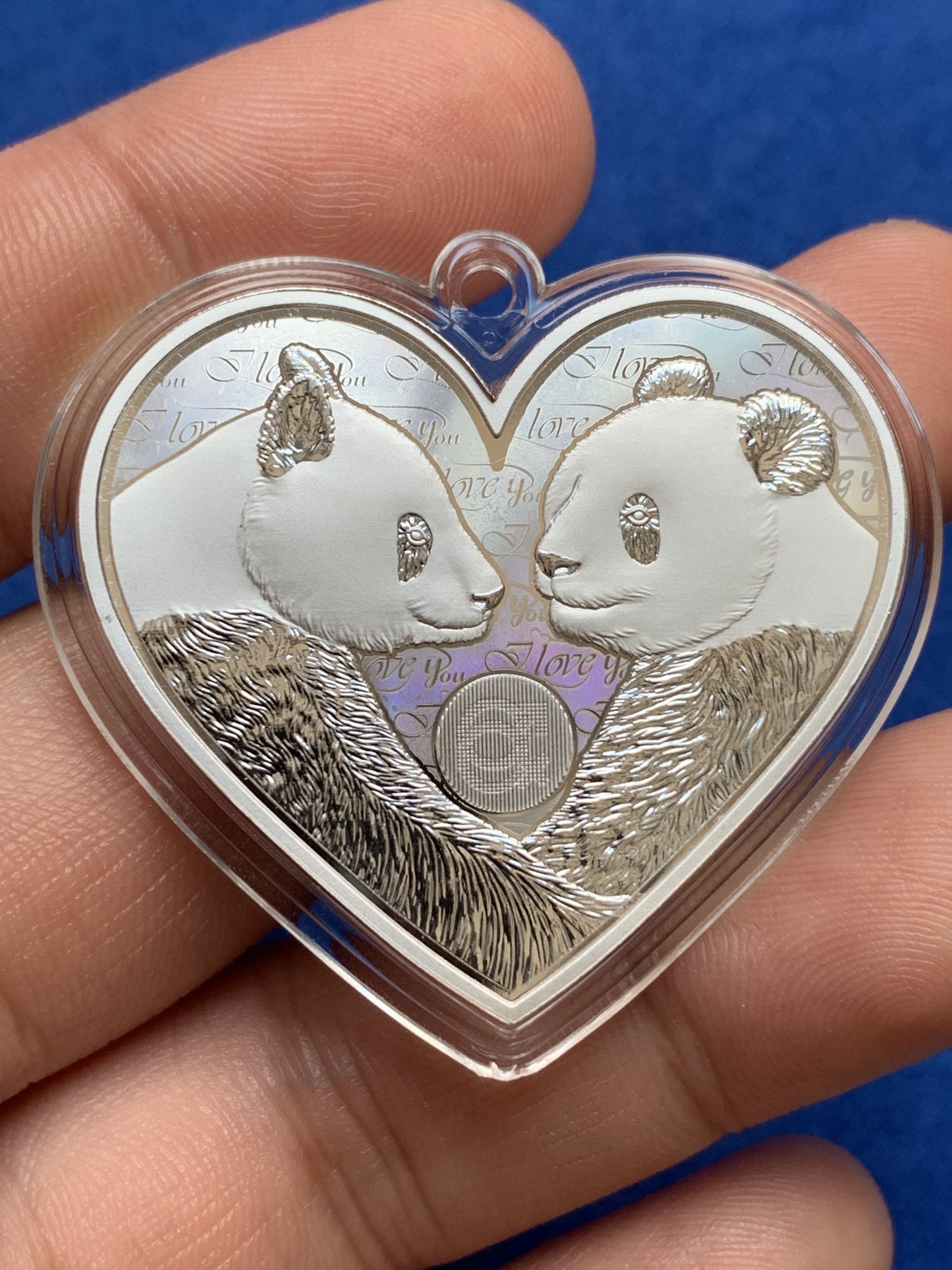 《竞宝斋》第195场-周日，周一 2场 (全场包邮) 中国 2019 天使丘比特 爱情熊猫 心型银章 999银25克 带编号 N可评级