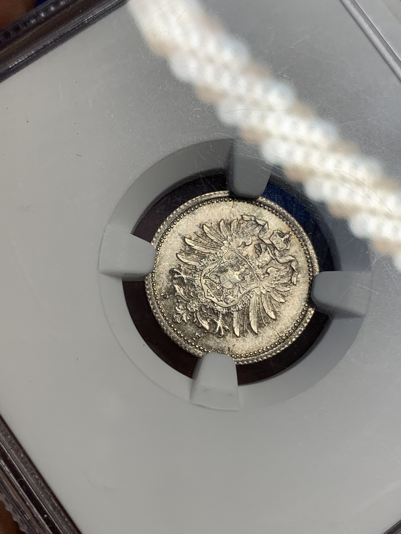 《竞宝斋》第195场-周日，周一 2场 (全场包邮) NGC-MS64 德国 1876年 F版 短翅 20芬尼 银币 转光十足 黑彩