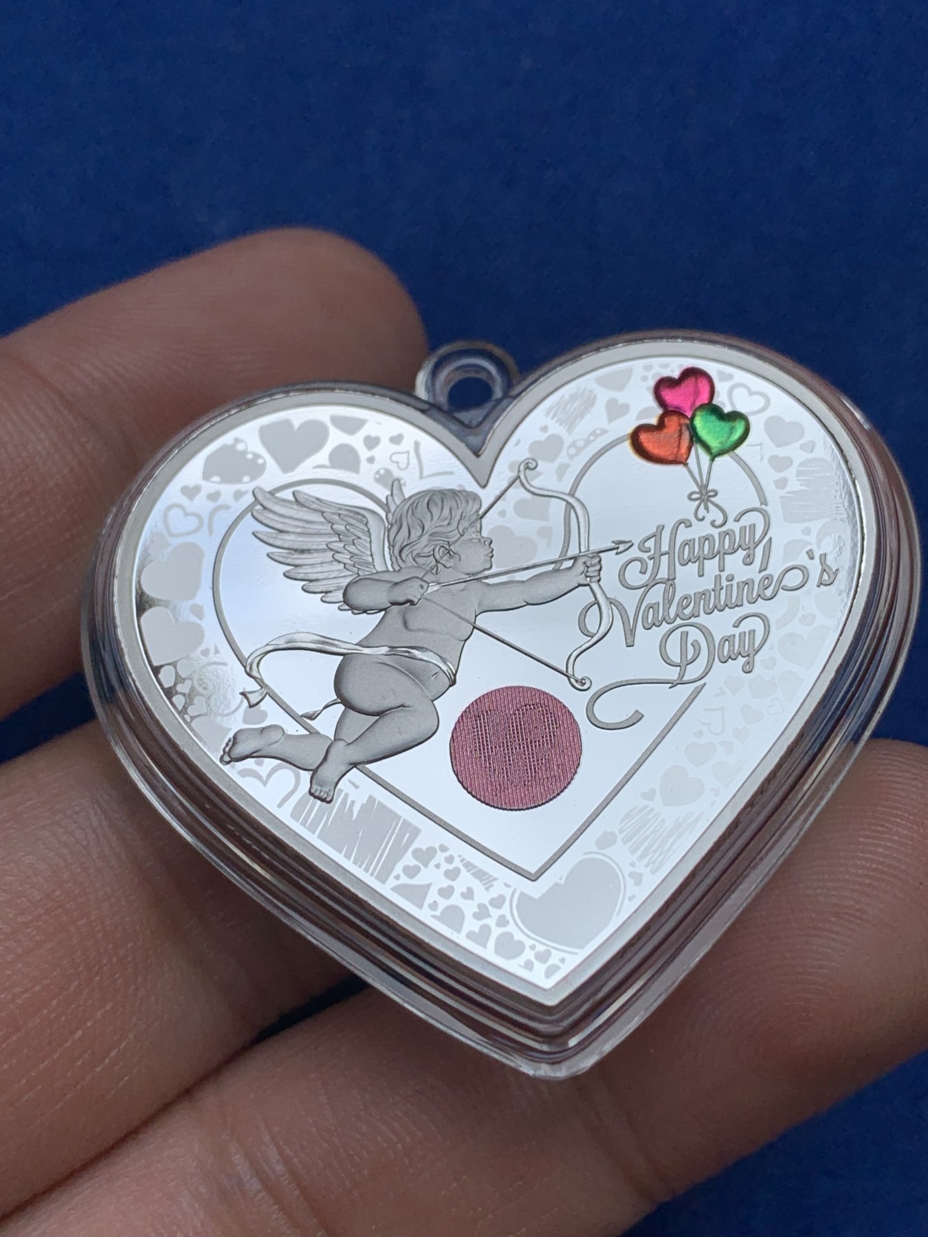 《竞宝斋》第195场-周日，周一 2场 (全场包邮) 中国 2019 天使丘比特 爱情熊猫 心型银章 999银25克 带编号 N可评级