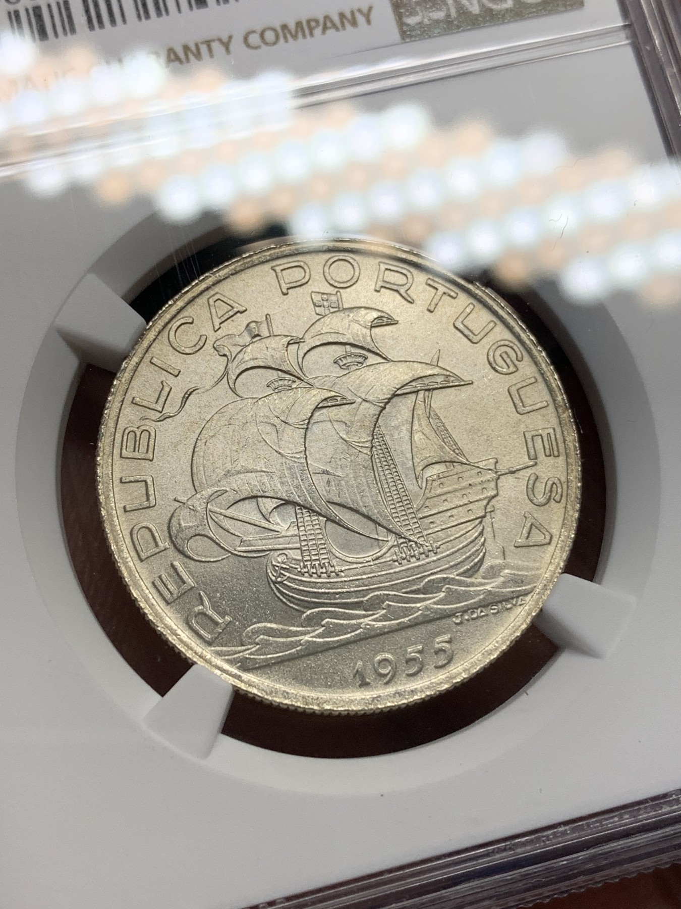 《竞宝斋》第195场-周日，周一 2场 (全场包邮) NGC-MS65 葡萄牙1955年大帆船10埃斯库多银币