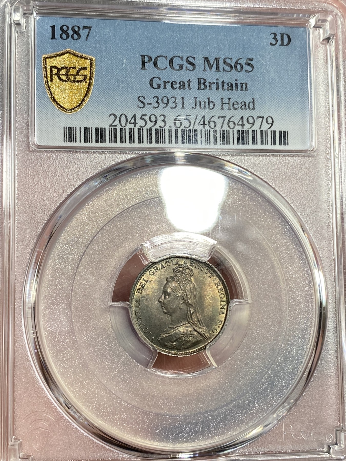 万国钱币拍卖第016期（奢华币章最终章） PCGS MS65 1887年英国高冠维多利亚3便士 青红色英式乌云包浆无比漂亮
