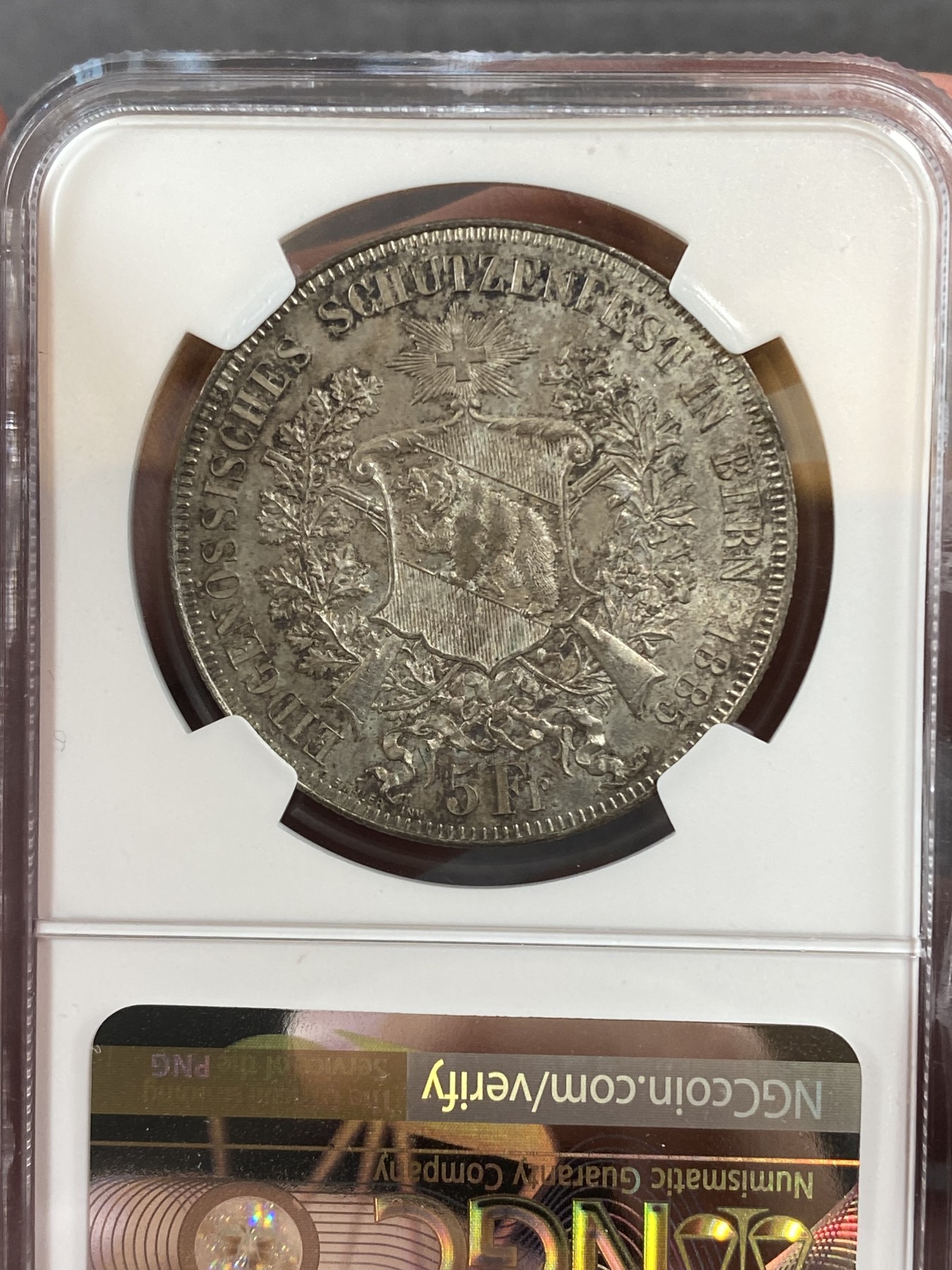 万国钱币拍卖第016期（奢华币章最终章） NGC MS63 1885年瑞士伯尔尼经典女神与伯尔尼熊5法郎 原味包浆 欧洲老藏家出品