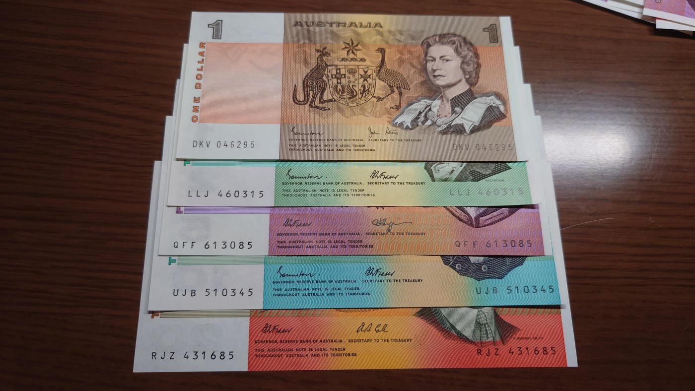 澳大利亚纸币1-2-5-10-20小套尾1同团购 绝品刀拆 免佣金（1-2-5-10也有零售另询）） 澳大利亚纸币1-2-5-10-20小全套 全新绝品刀拆 尾号5