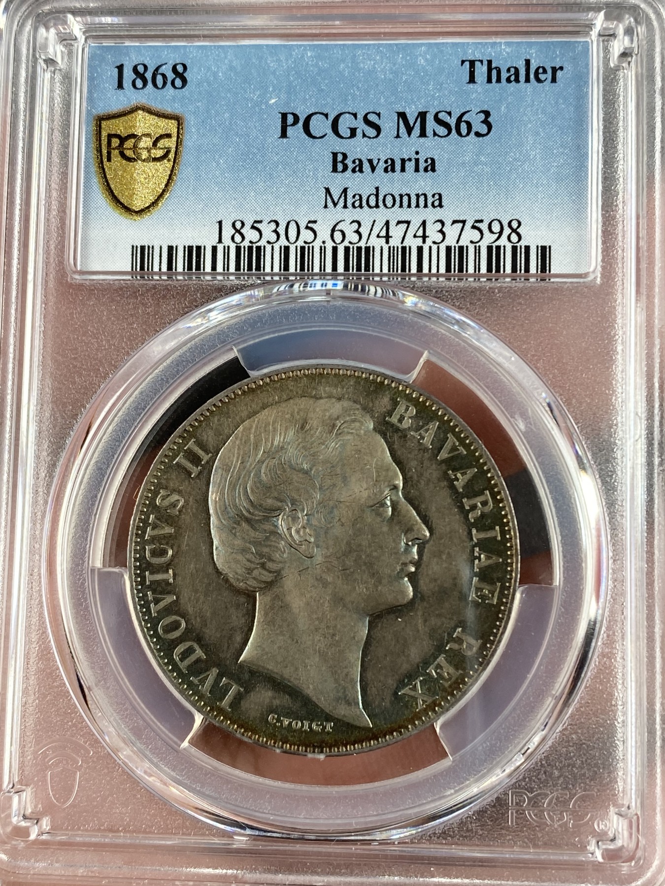 万国钱币拍卖第016期（奢华币章最终章） PCGS MS63 1868年德国巴伐利亚路德维希二世圣母抱婴流通1泰勒 极致让人致幻的冰火两重彩 青金五彩与赤红的完美结合 同分外拍已超过1000欧