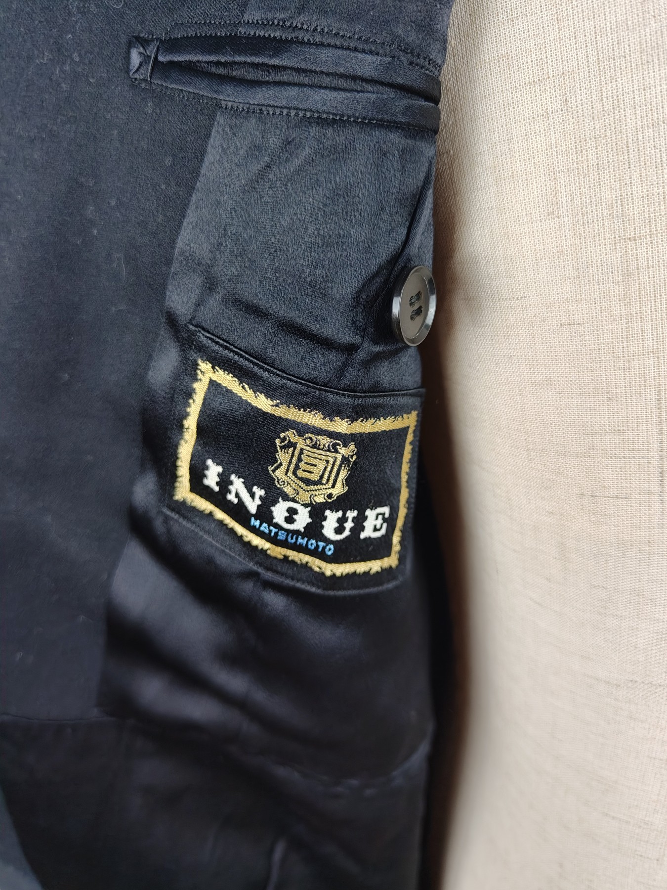 全场0元起拍 第89期 咸鱼国勋章拍卖专场 9月10日（周日）下午6：00开始 日本高级私人定制 纯羊毛 晨礼服上衣 胸围107 肩宽46 袖长57 后襟长97