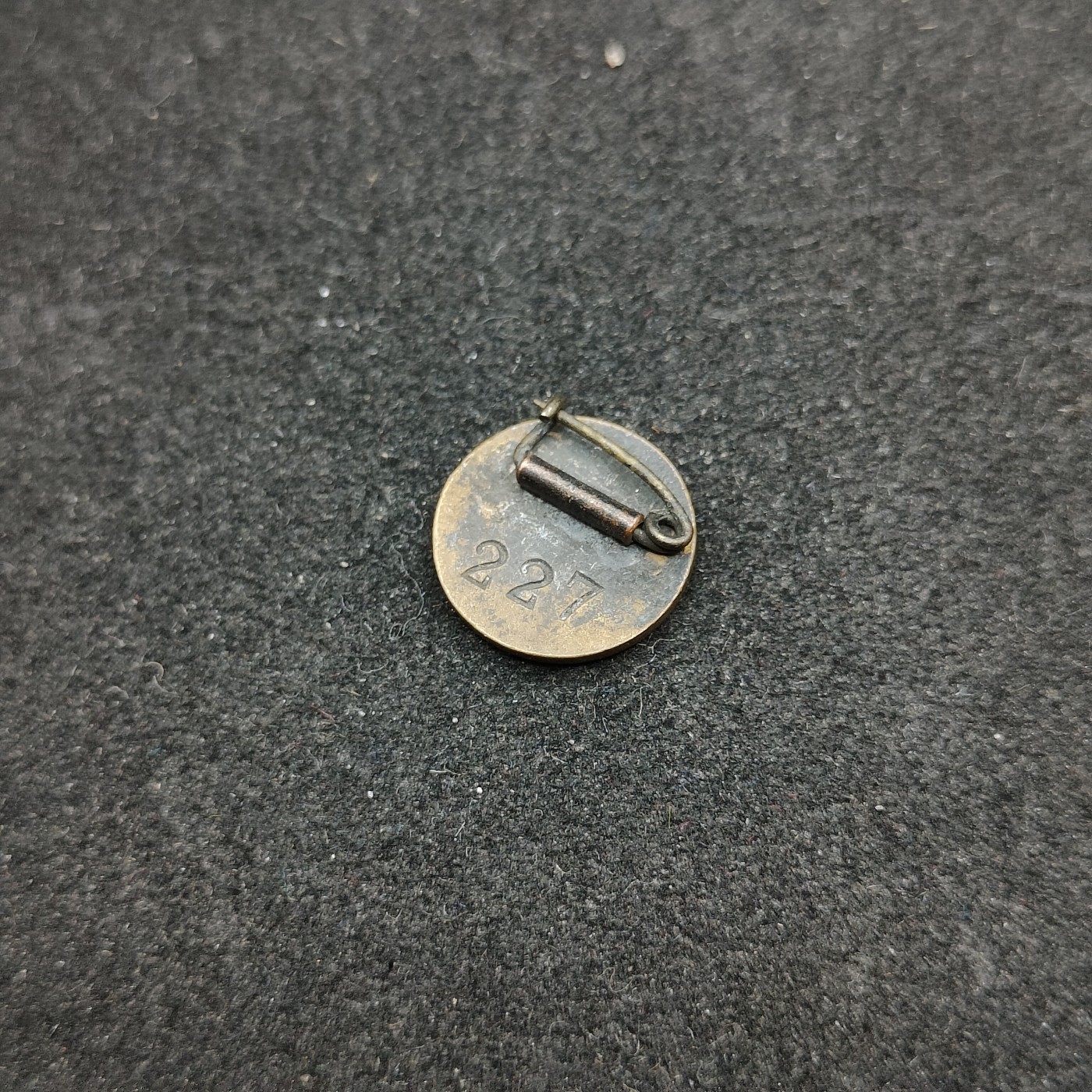 全场0元起拍 第89期 咸鱼国勋章拍卖专场 9月10日（周日）下午6：00开始 日本弓道珐琅章