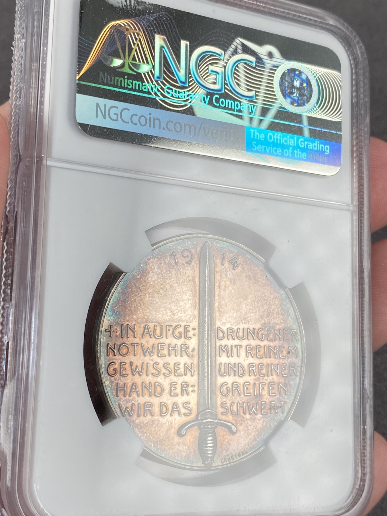 万国钱币拍卖第016期（奢华币章最终章） NGC MS61 1914年德国威廉二世一战开战纪念银章 通体五彩利剑出鞘 明显低评