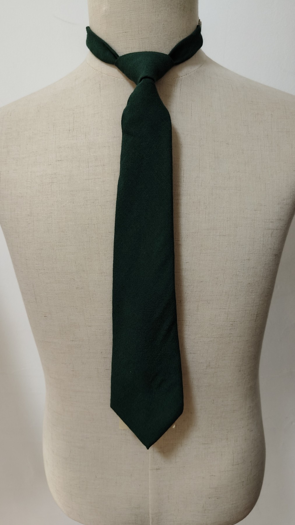 全场0元起拍 第89期 咸鱼国勋章拍卖专场 9月10日（周日）下午6：00开始 东德警察领带