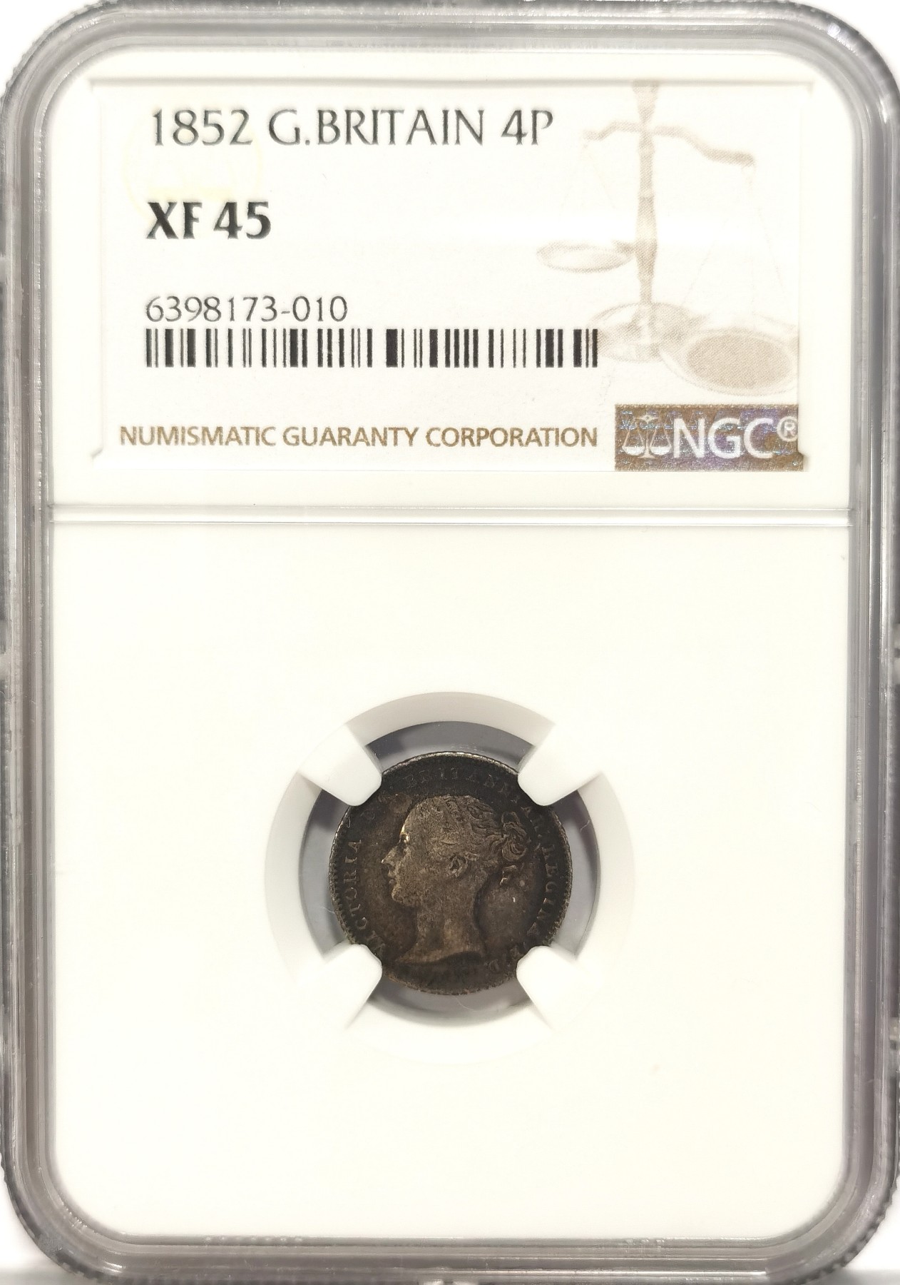 博洋堂世界钱币拍卖第042期周六场（全场包邮）本周五、周六二场连拍 NGC XF45 英国1852年维多利亚4便士银币，酱彩，不是濯足币