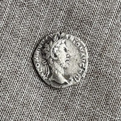 【Ancient coins】古希腊/罗马/中世纪钱币 第九期 - 罗马帝国塞维鲁第那里乌斯银币 公元193-211年 2.7g 17.4mm
