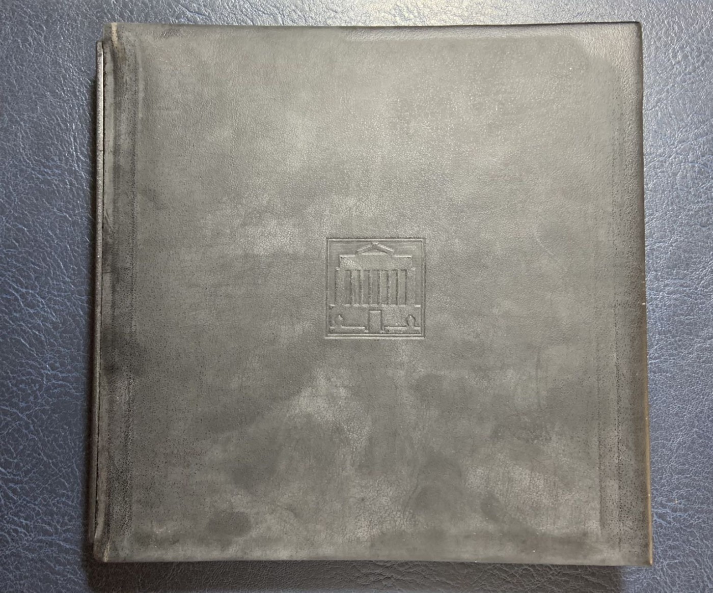收藏联盟Quantum Auction 第288期拍卖 (已更新) 加拿大1986版最后一版5元和最新版5元全同号同冠同签名一对 品相全新 包装如图 原册