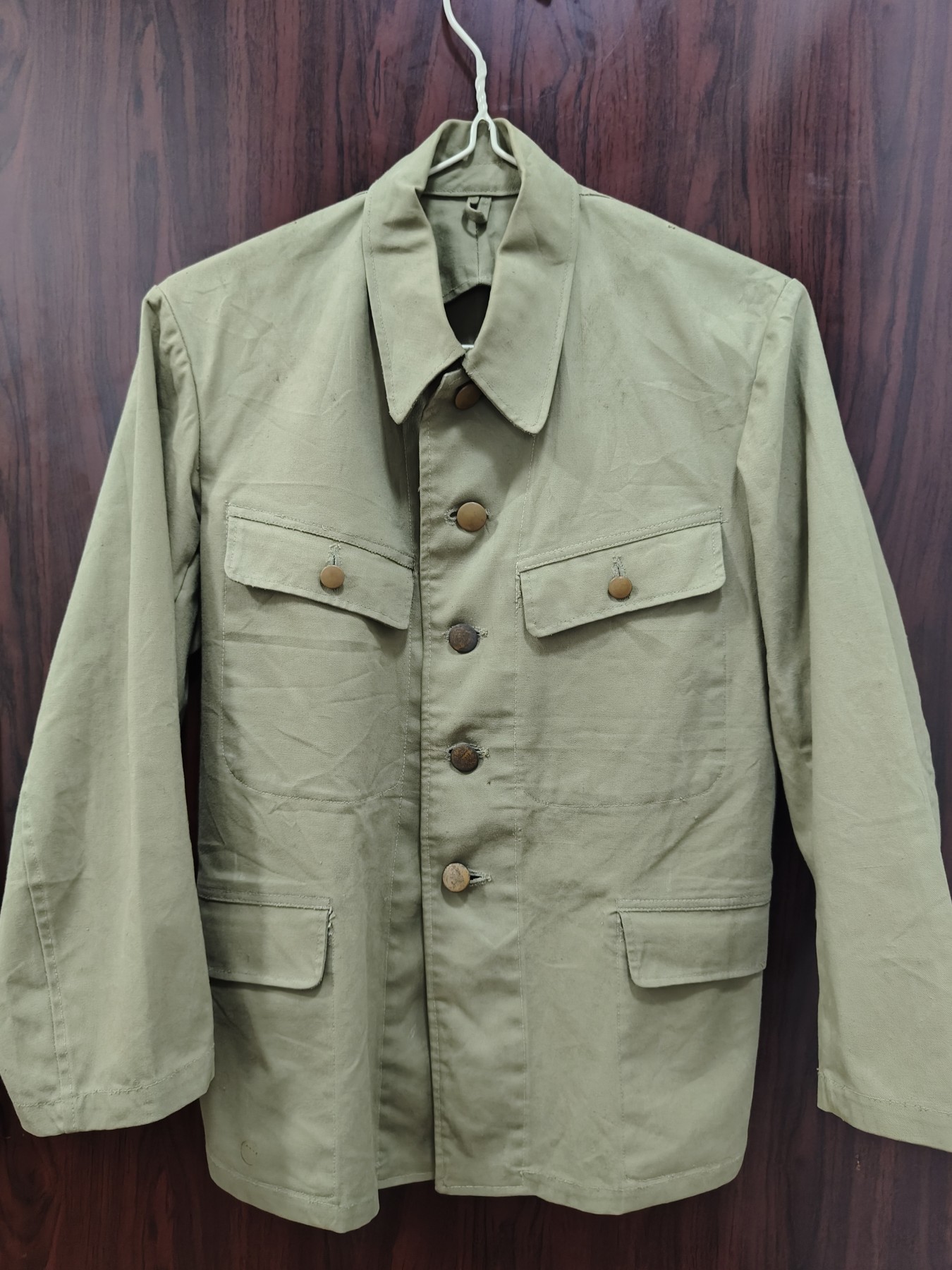 全场0元起拍 第90期 咸鱼国勋章拍卖专场 9月13日（周三）下午6：00开始 稀少 日本战时陆军军属常服，判任官阶级 胸围96 肩宽44 衣长66 袖长55 领围40