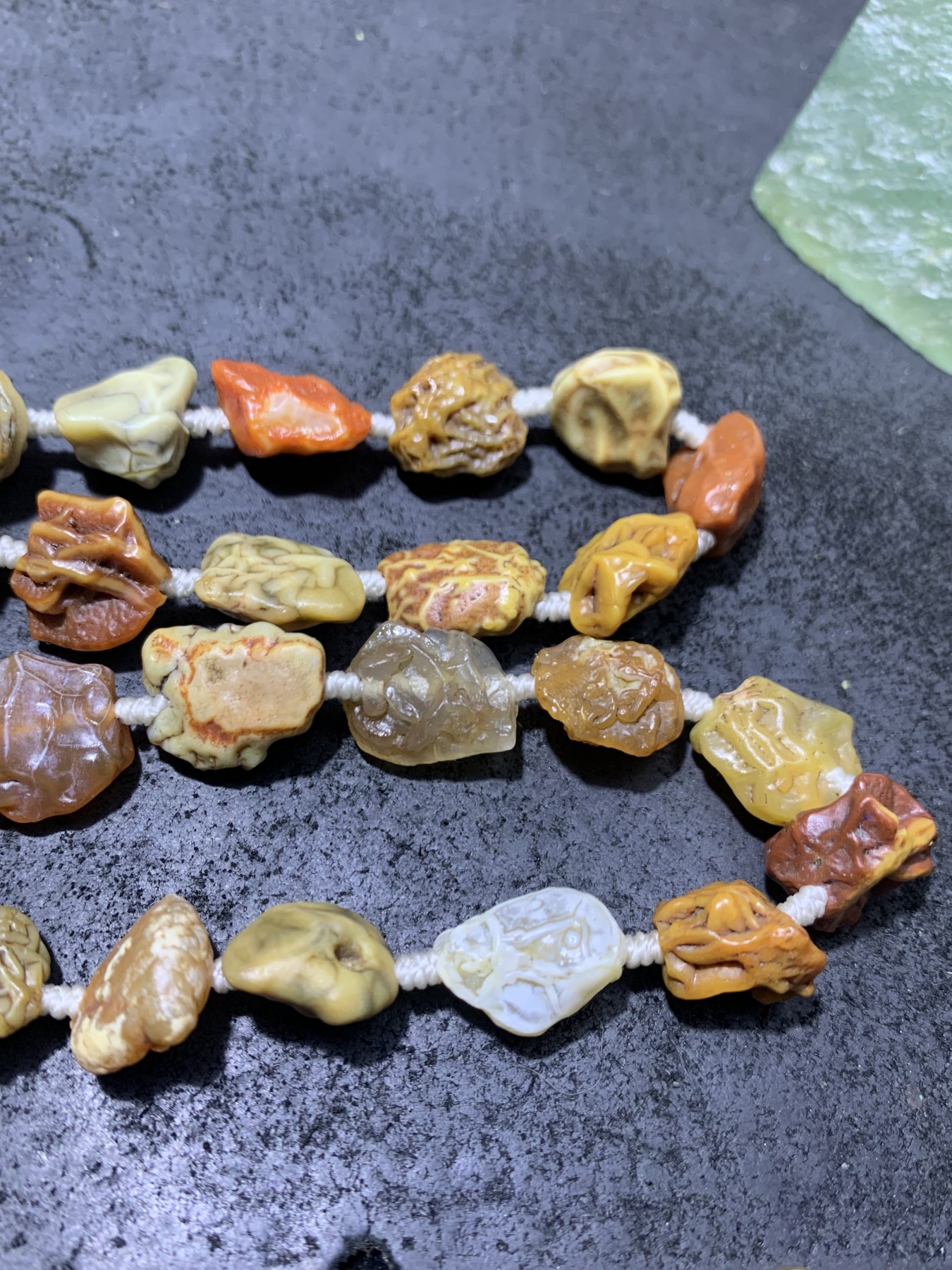 精美阿拉善戈壁多彩飘花筋脉原石大颗粒吊坠项链一条