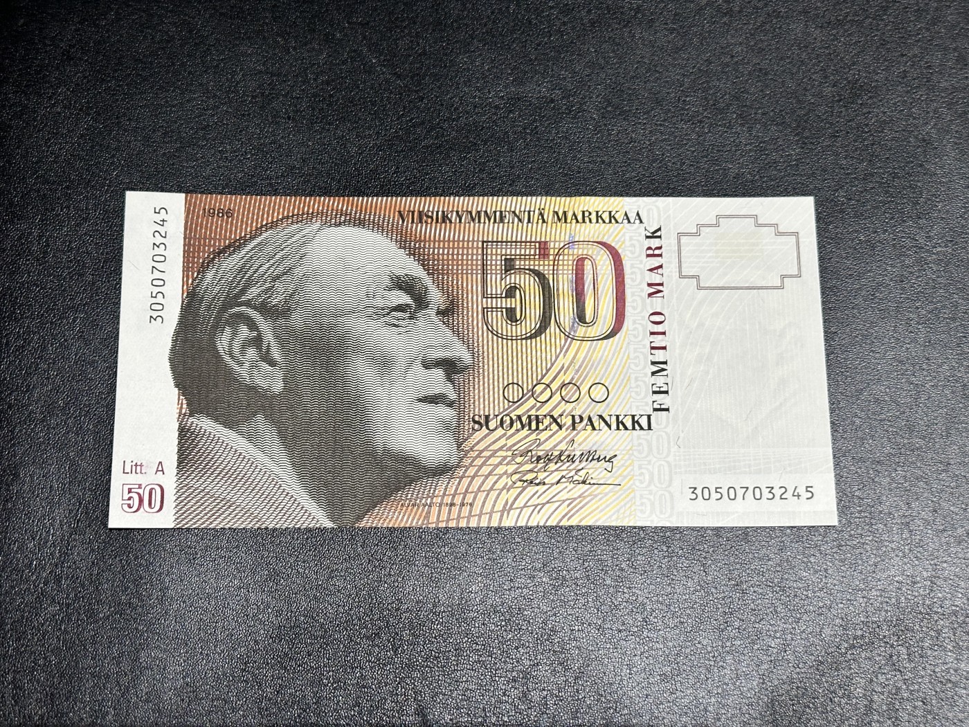 《外钞收藏家》第二百九十七期（连拍第二场）（欧洲五国专场） 芬兰1986年A版50马克 全新UNC