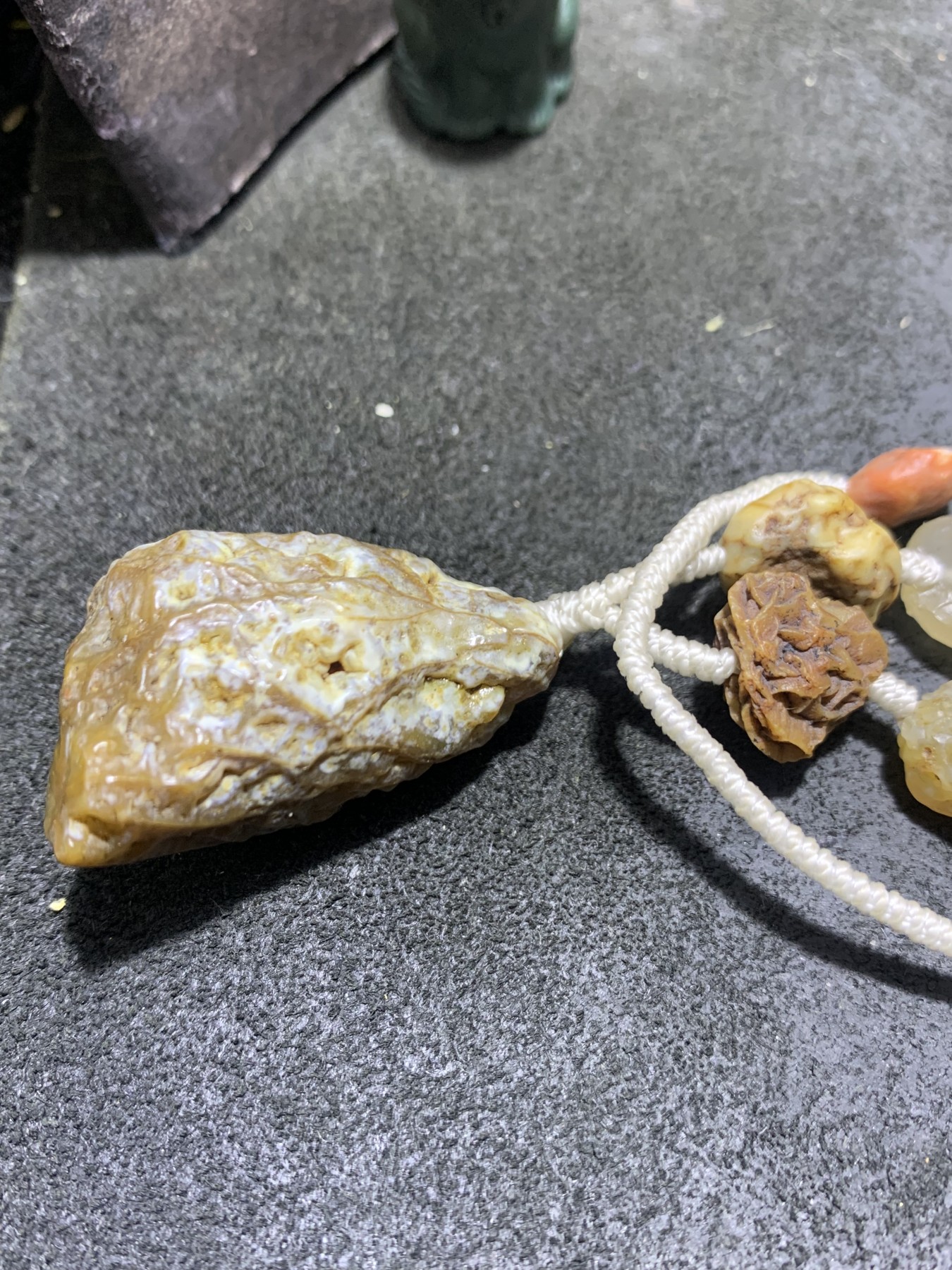 精美阿拉善戈壁多彩飘花筋脉原石大颗粒吊坠项链一条