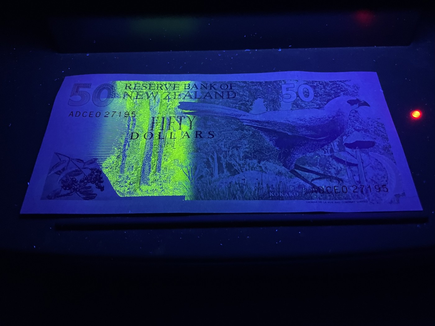 【Blue Auction】✨世界纸币精拍第369期【精】 【原装带册】新西兰  1995年50元  纸质版 精美 ADCEO特殊冠 Collector Series收藏者系列  全新UNC