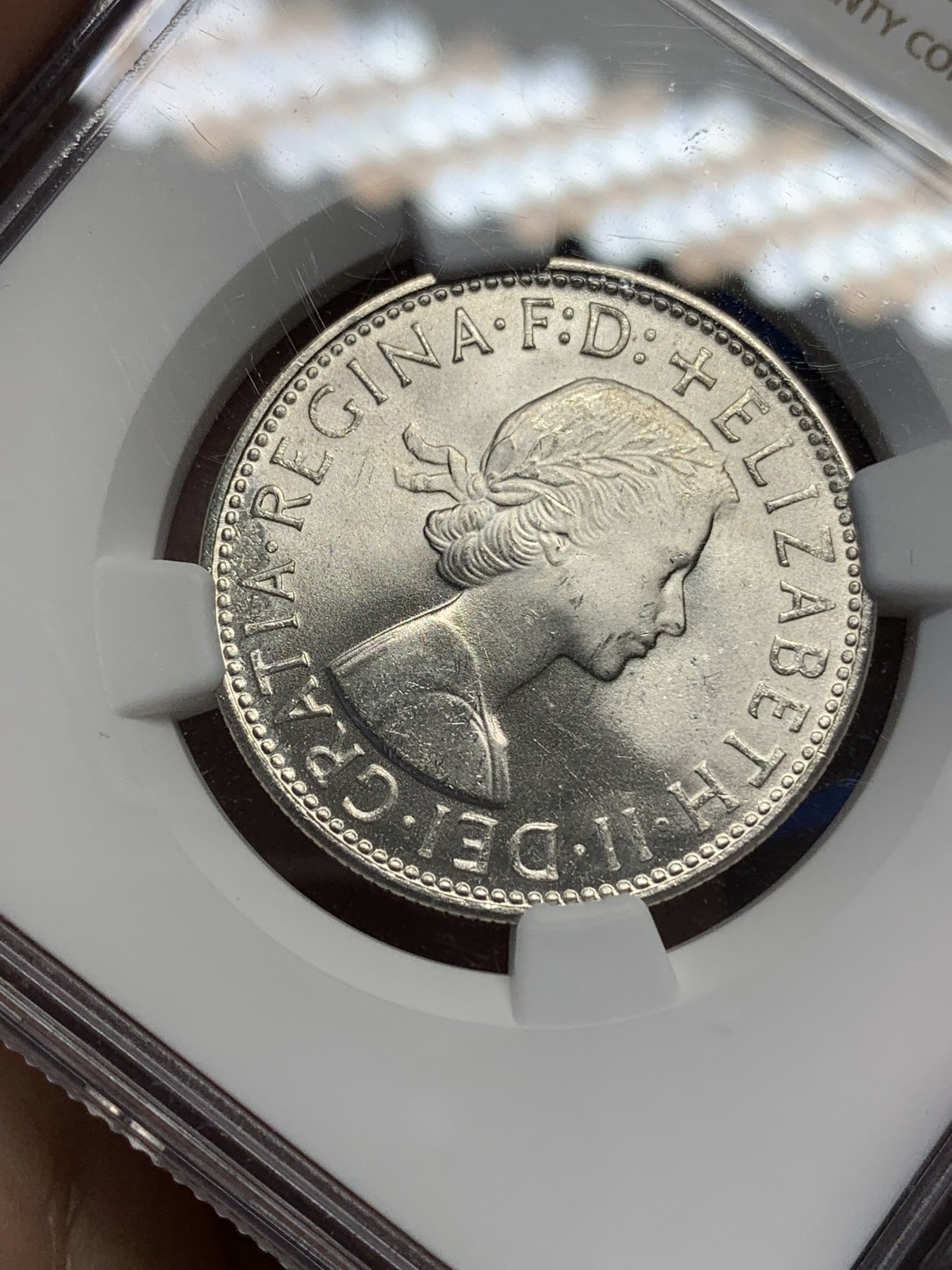 《竞宝斋》第196场-周日，周一 2场 (全场包邮) NGC-MS64 澳大利亚1962年伊丽莎白女王弗洛林银币，女王首版年轻头像，青春靓丽。银霜满溢，车轮强转光。