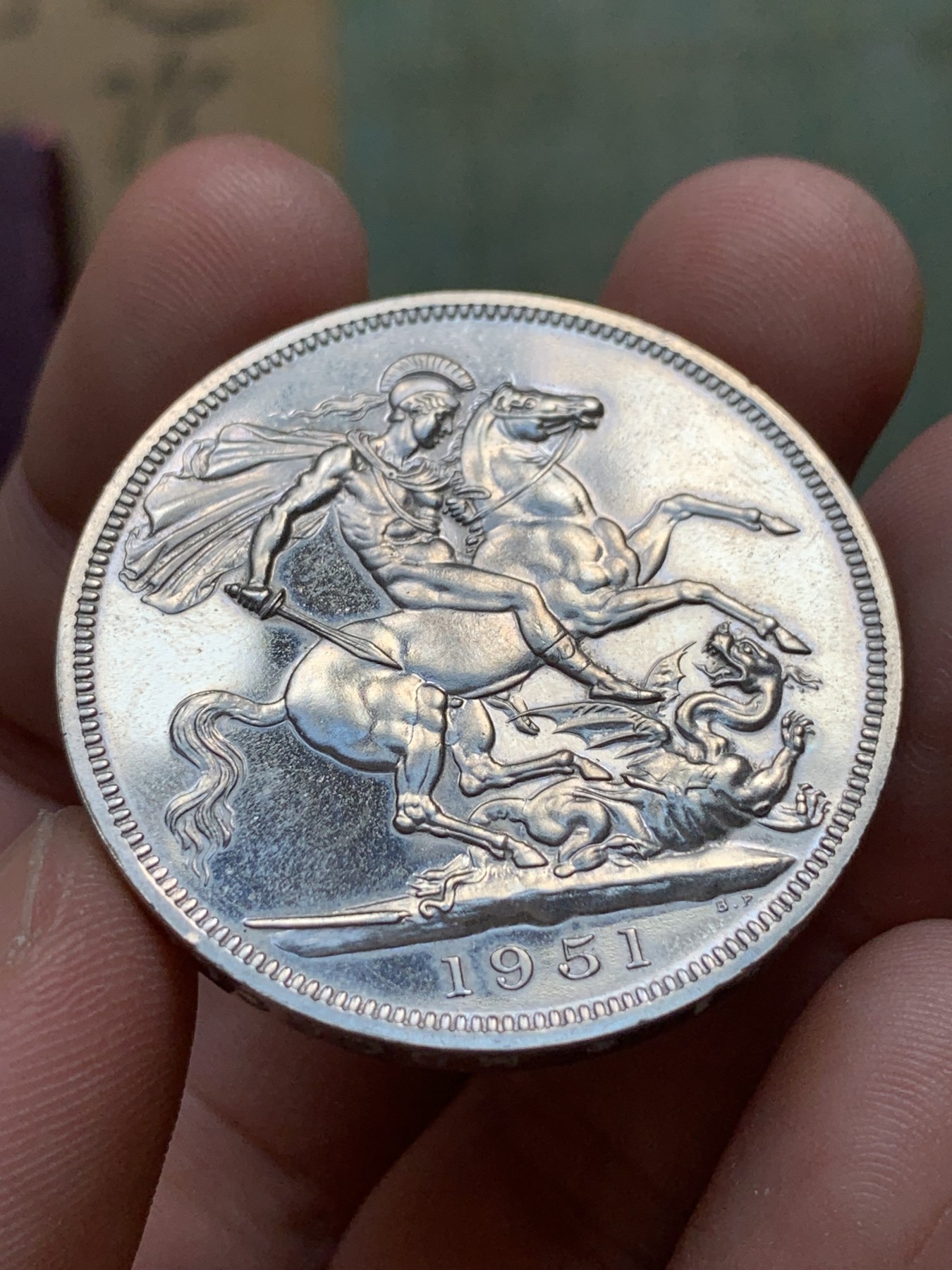 《竞宝斋》第196场-周日，周一 2场 (全场包邮) 英国 1951 最后的镍马剑 盒装  细节见图