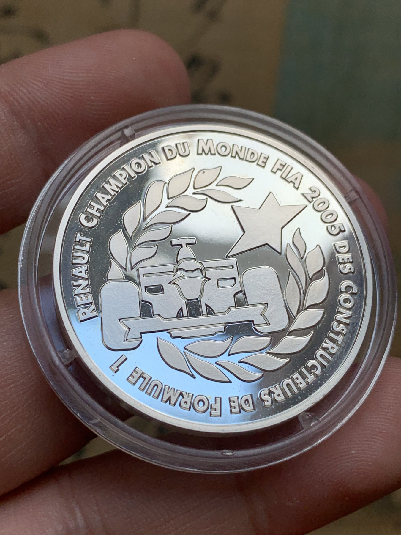 《竞宝斋》第196场-周日，周一 2场 (全场包邮) 2006年法国雷诺赛车百年精制银币 盒证齐全